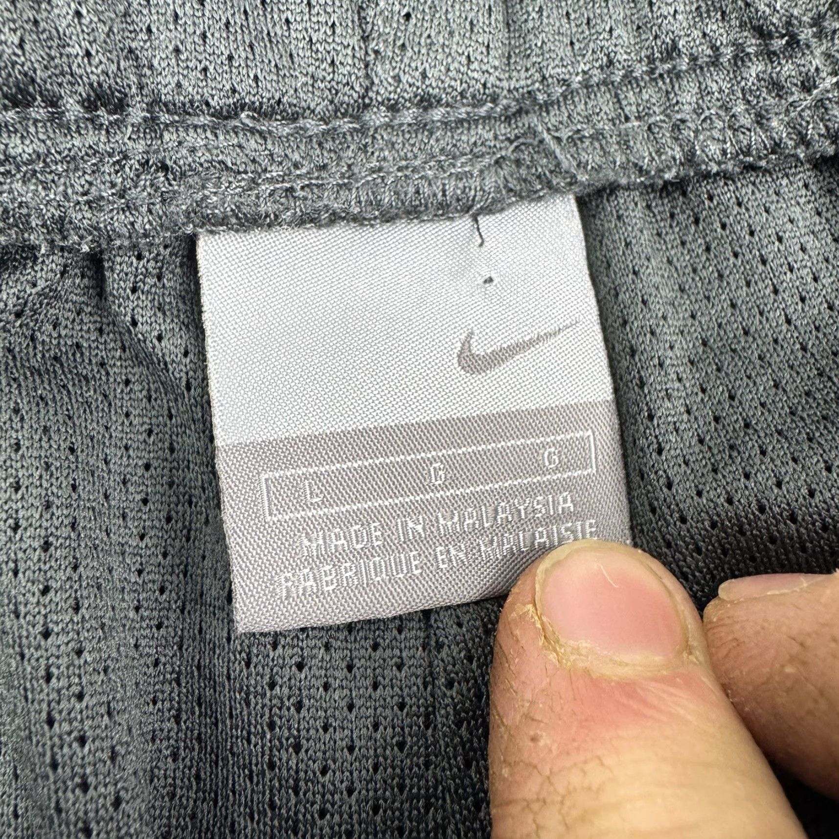 Nike VINTAGE Nike Track Pants Adult Large Gray Silver Tag Grunge 90s Basketball Sports Mens Large Size US 33 - 4 Thumbnail