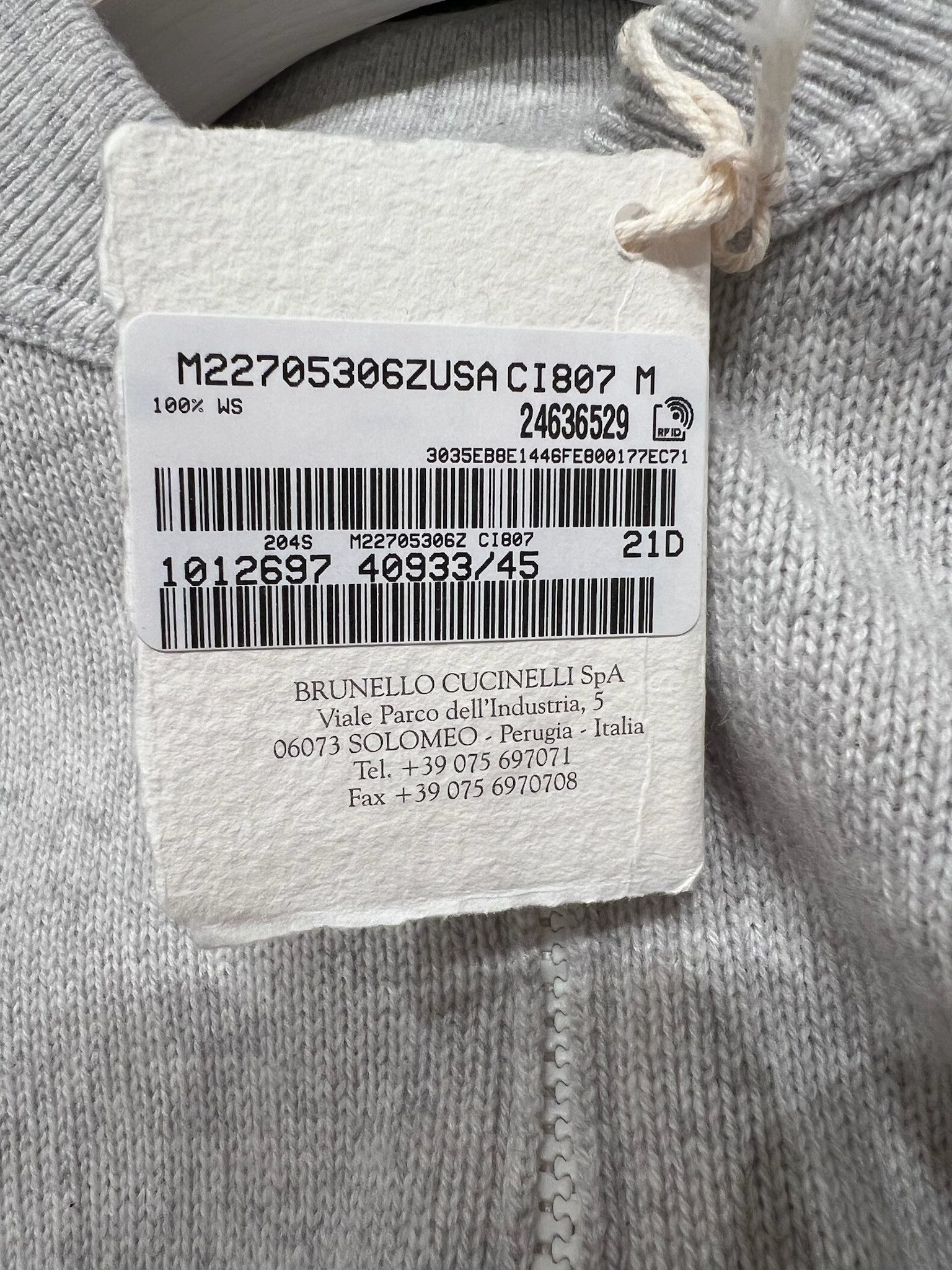 Brunello Cucinelli o1w1db10125 Cashmere Cardigan in Grey Size US M / EU 48-50 / 2 - 7 Thumbnail