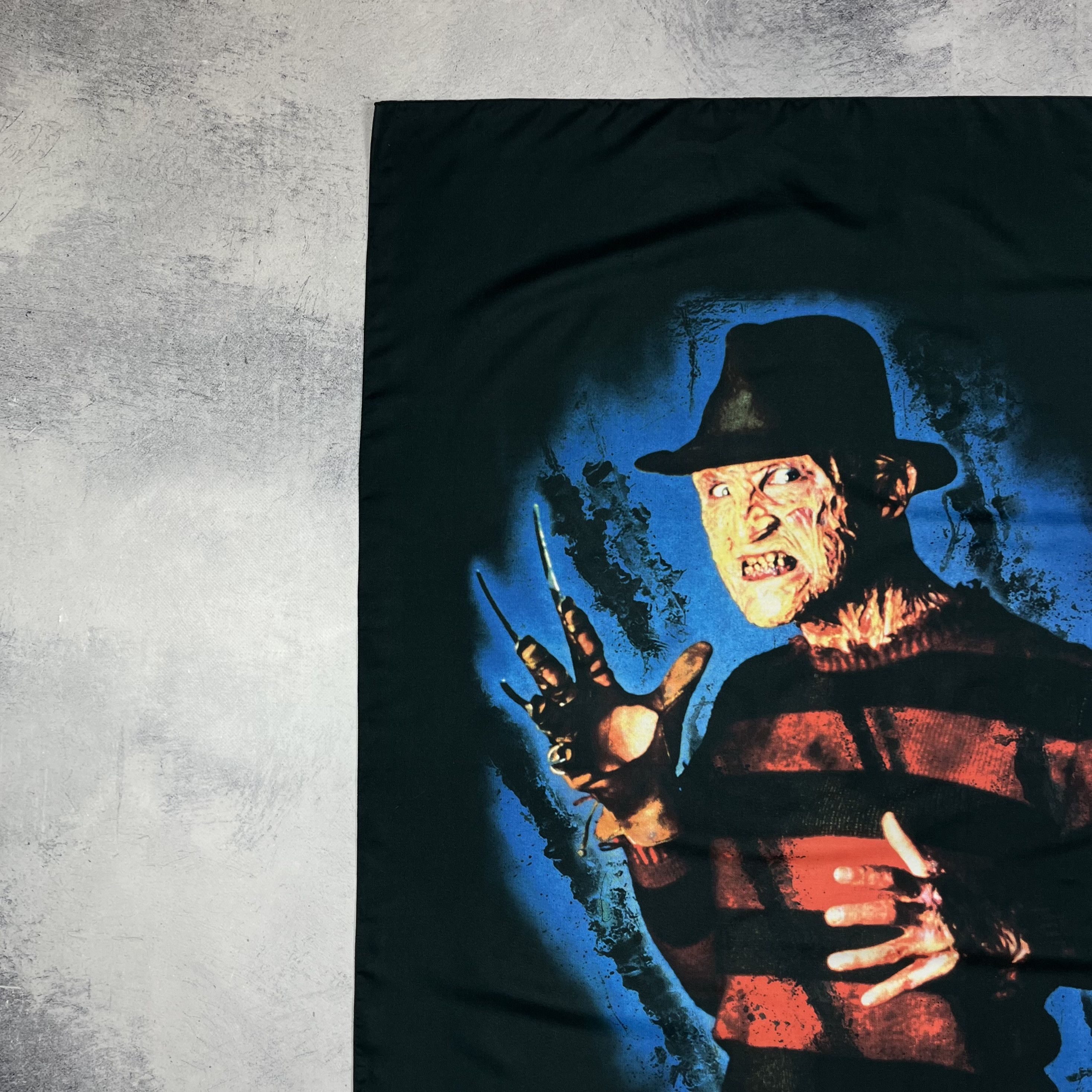 Expert Horror Vintage A Nightmare On Elm Street Flag Tapestry Poster 2003 Size ONE SIZE - 3 Thumbnail