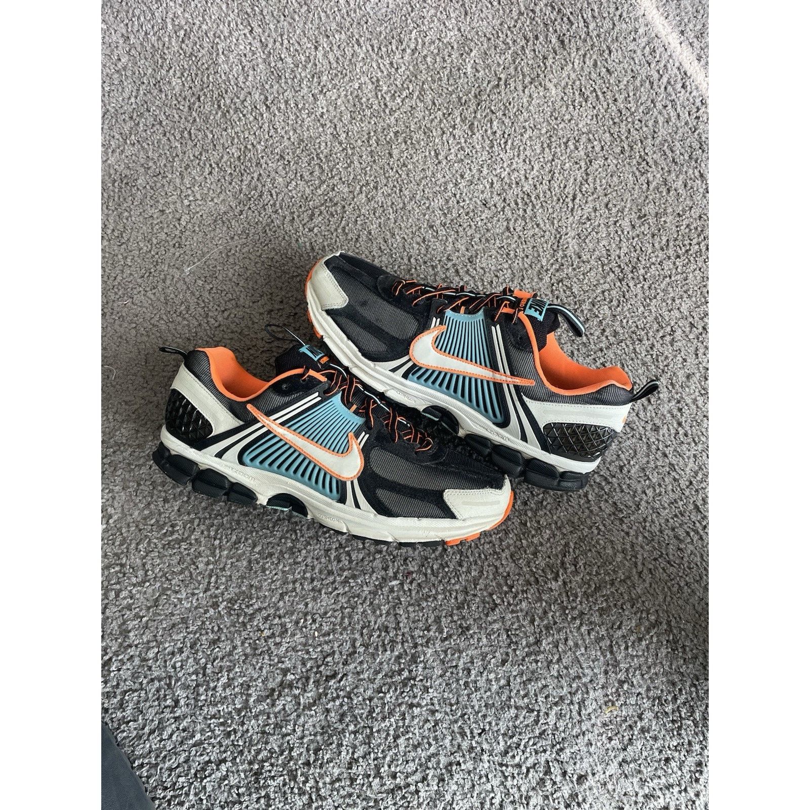 Nike Size 11.5m/13w-Nike Air Zoom Vomero 5 Blue Gaze Total Orange Size US 11.5 / EU 44-45 - 2 Thumbnail