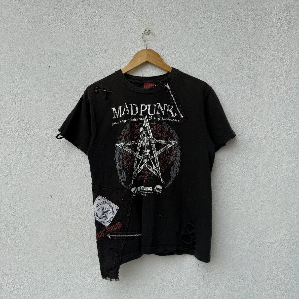 Seditionaries Vintage Mad Punk Gothic Cross Bondage Shirt Size US L / EU 52-54 / 3 - 1 Thumbnail