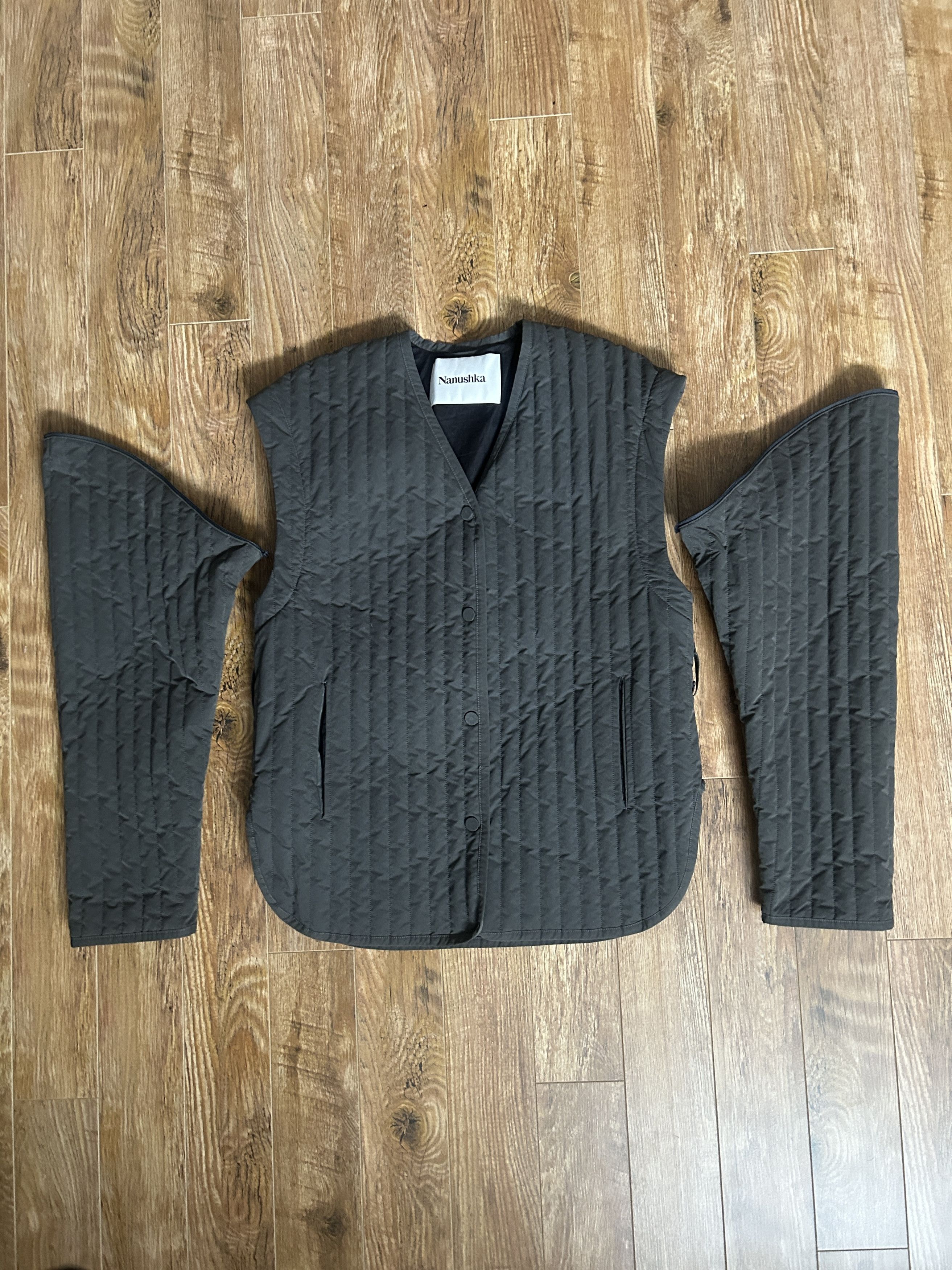 Nanushka Nanushka Quilted Jacked x Detachable Sleeves Size S / US 4 / IT 40 - 6 Thumbnail