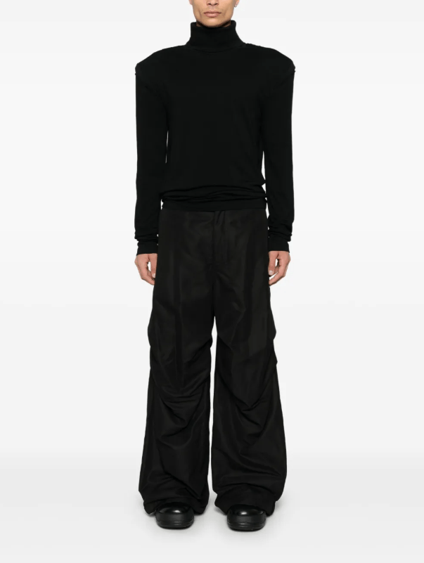 Maison Margiela BNWT AW24 MM6 MAISON MARGIELA PADDED SWEATSHIRT M Size US M / EU 48-50 / 2 - 16 Thumbnail