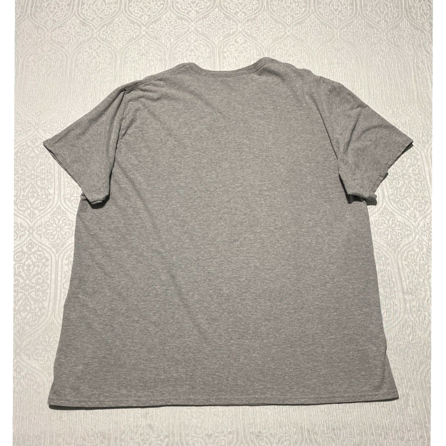 Vintage Marvel T-Shirt Mens 3XL Gray Graphic Print Short Sleeve Crew Neck Avengers Hulk Captain America Thor Iron Man Spider-Man Mens Size US XXL / EU 58 / 5 - 2 Thumbnail