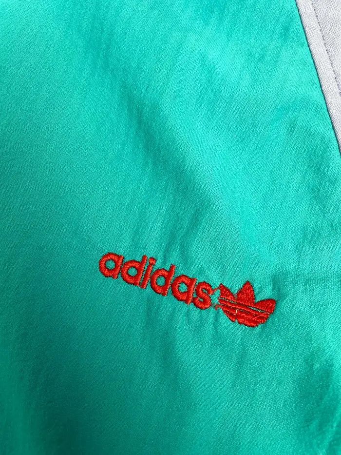 Adidas Vintage Adidas Track Jacket 80s Windbreaker Retro Y2K Size US L / EU 52-54 / 3 - 3 Thumbnail