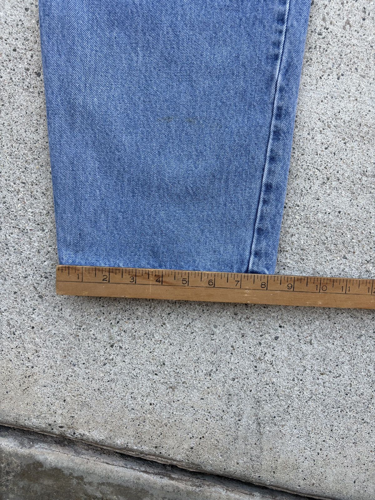 Levi's Vintage 2002 L. Indigo Levi’s 550 Relaxed Fit Jeans Size 38 Size US 36 / EU 52 - 8 Thumbnail