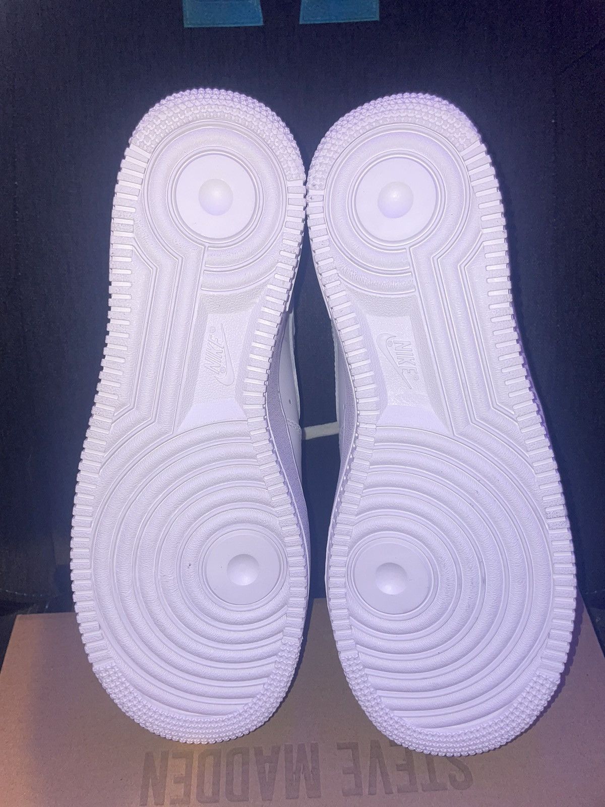 Nike Nike Air Force 1 ‘07 Size US 10 / IT 40 - 3 Thumbnail