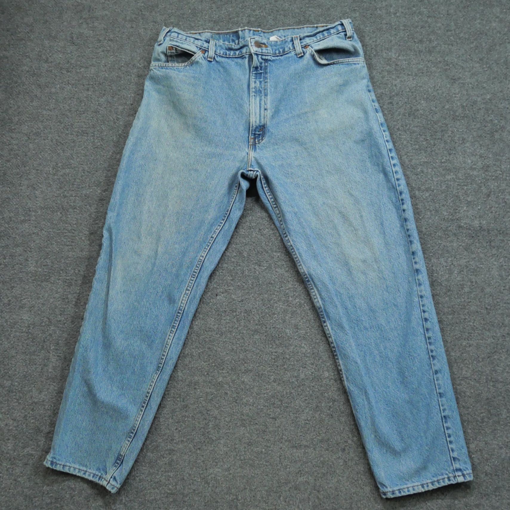 Levi's VINTAGE Levi's 550 Jeans Mens 40x30 Blue Grunge Distressed 90s Denim Straight Pants Adult 38x30 Size US 38 / EU 54 - 2 Thumbnail