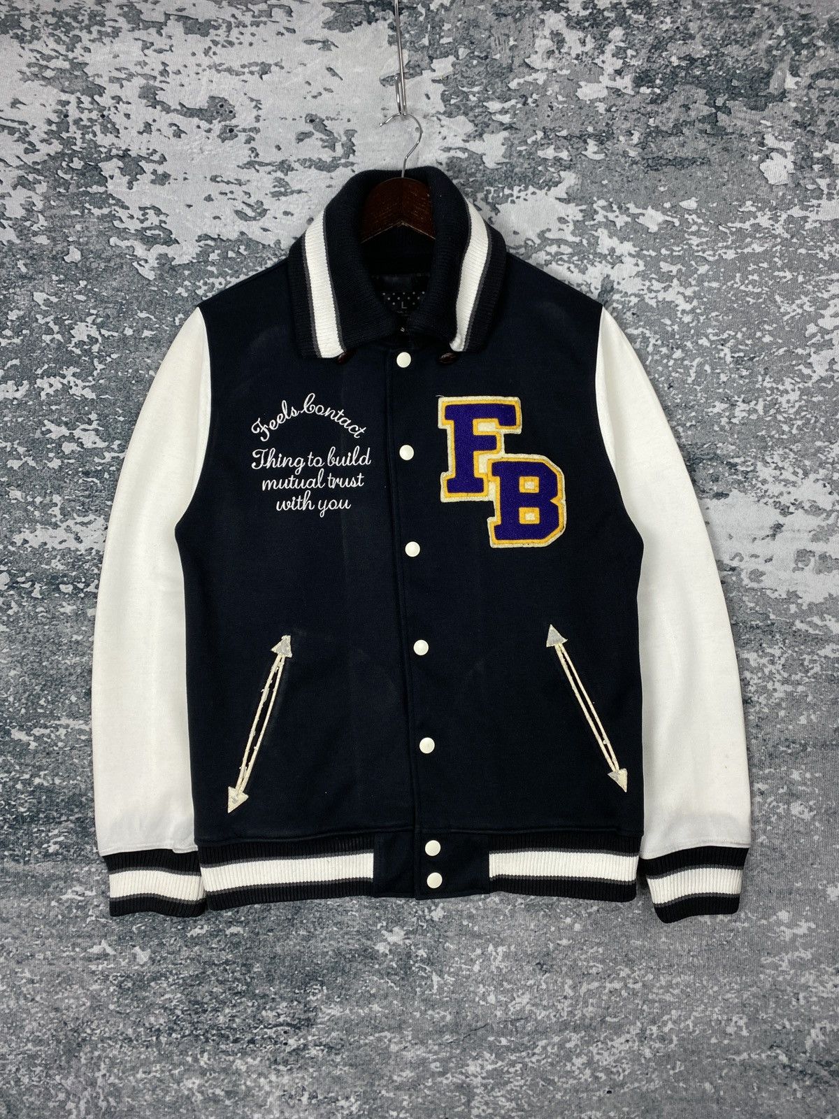 Japanese Brand Vintage Japanese Brand Varsity Sweatshirts Size US L / EU 52-54 / 3 - 1 Thumbnail