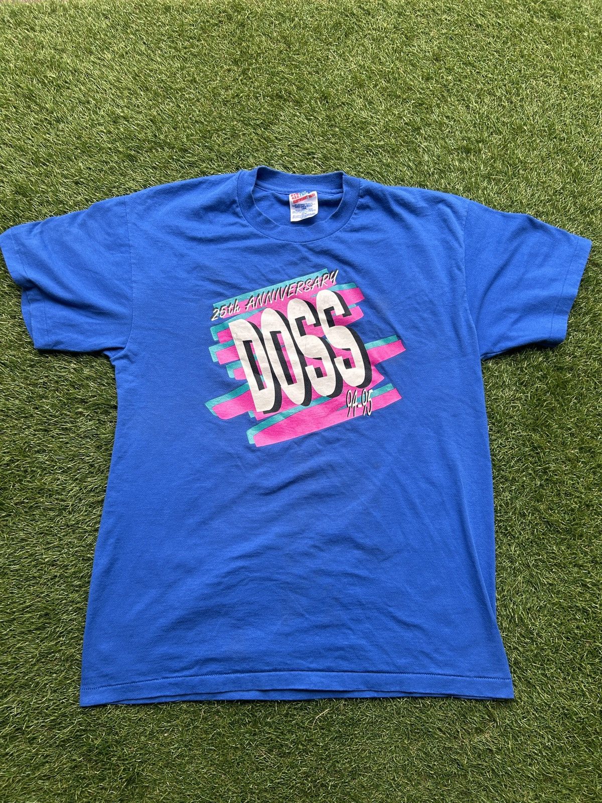 Vintage Vintage 90s Hanes 25th Anniversary DOSS 1994-95 T-Shirt Size US L / EU 52-54 / 3 - 1 Thumbnail