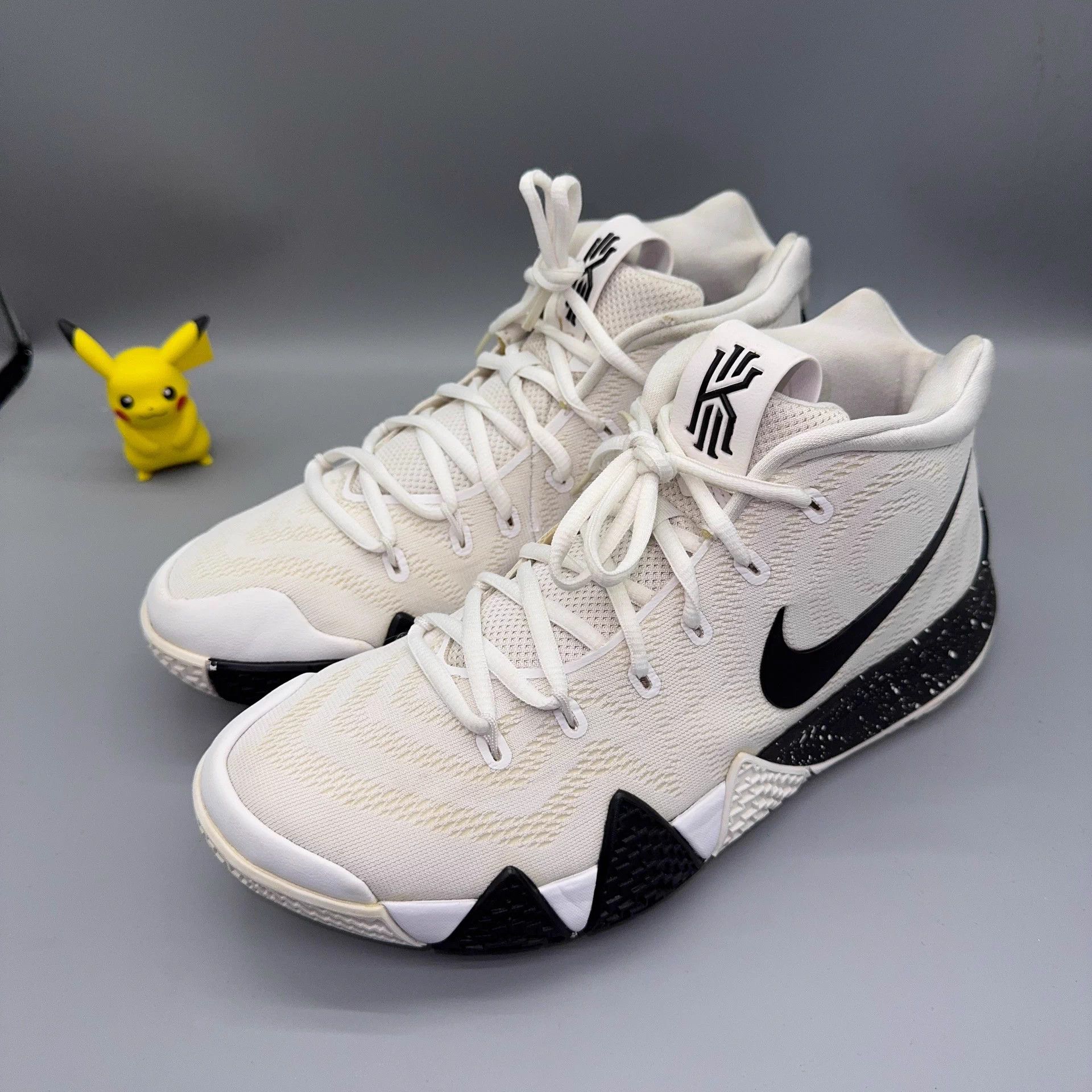 Nike Nike Kyrie 4 Black White Oreo 42.5 Size US 9.5 / EU 42-43 - 1 Thumbnail