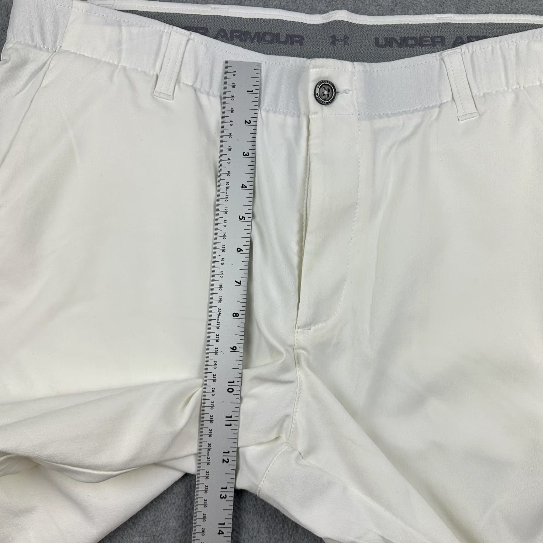 Under Armour Under Armour Shorts Mens 40 White HeatGear Golf Athletic Nylon Stretch Casual Size US 40 / EU 56 - 5 Thumbnail