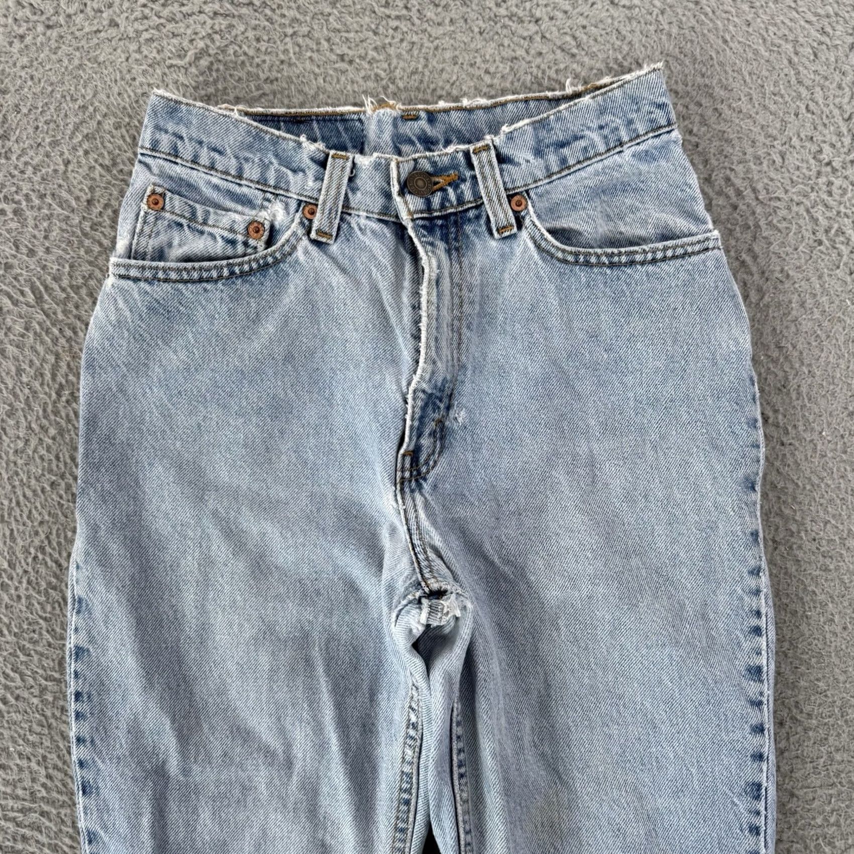 Levi's Vintage Levi's 512 Jeans Womens 7 Slim Fit 25x30 Tapered Leg 90s Light Wash USA Size 28" / US 6 / IT 42 - 3 Thumbnail