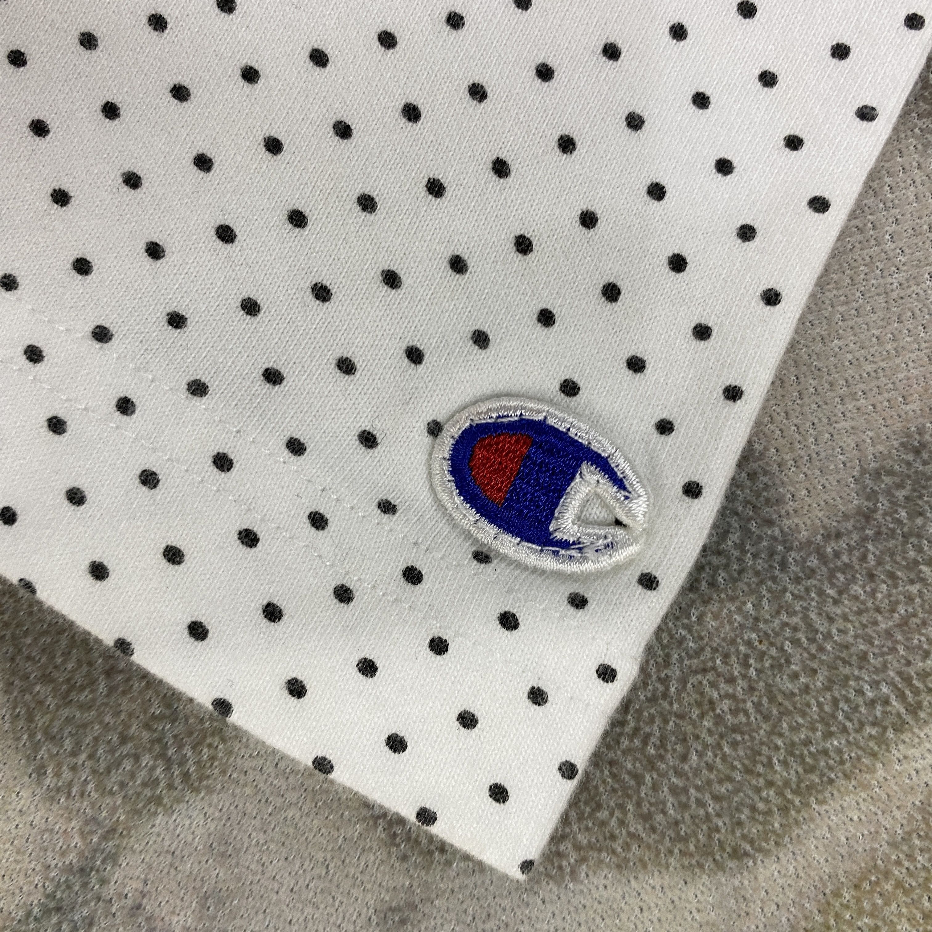 Japanese Brand Vintage Polka Dot Champion Tshirt - K082 Size US L / EU 52-54 / 3 - 5 Thumbnail