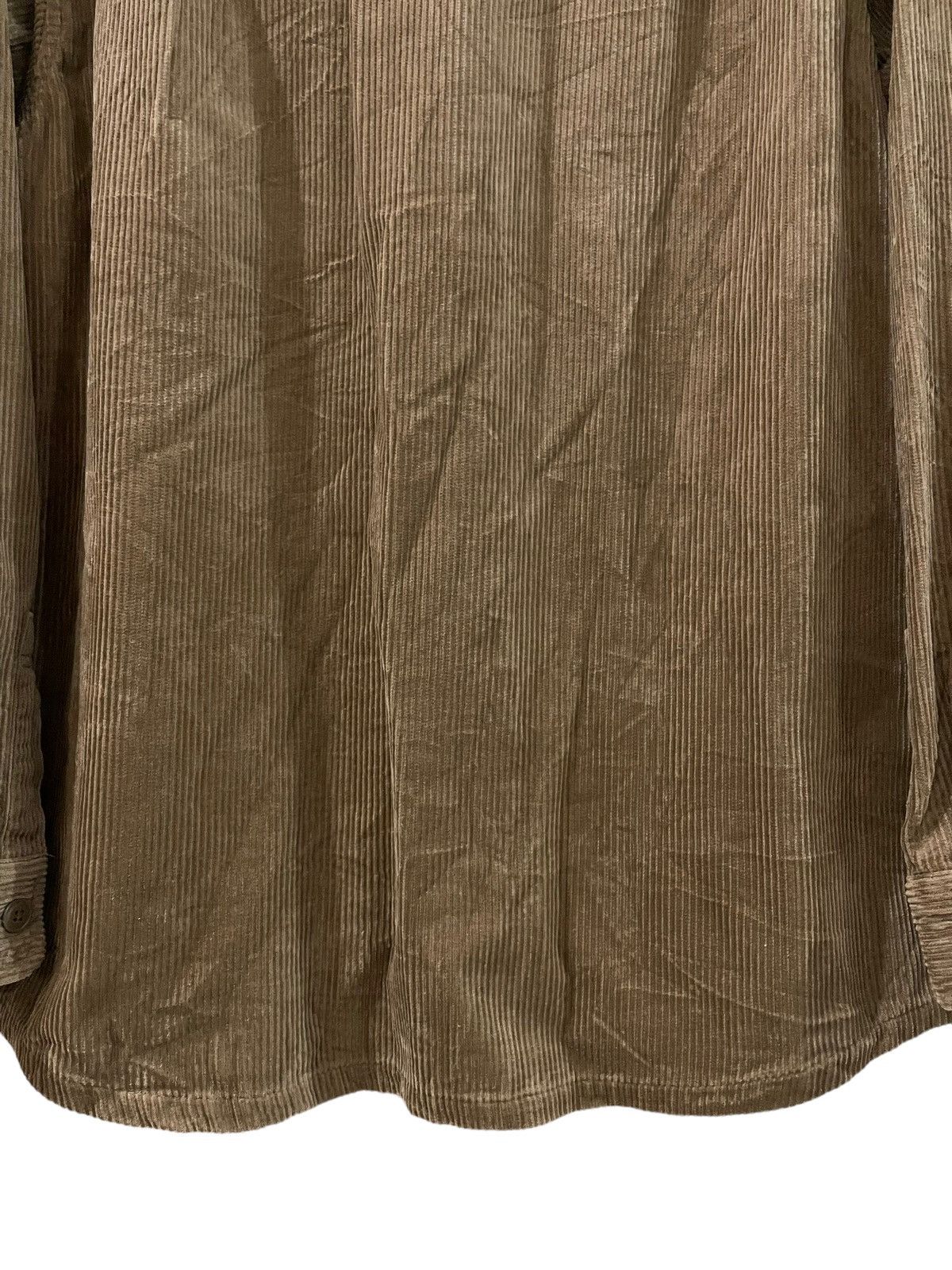 Jun Takahashi × Uniqlo Uniqlo Corduroy Shirt Japanese Brand Size US M / EU 48-50 / 2 - 7 Thumbnail