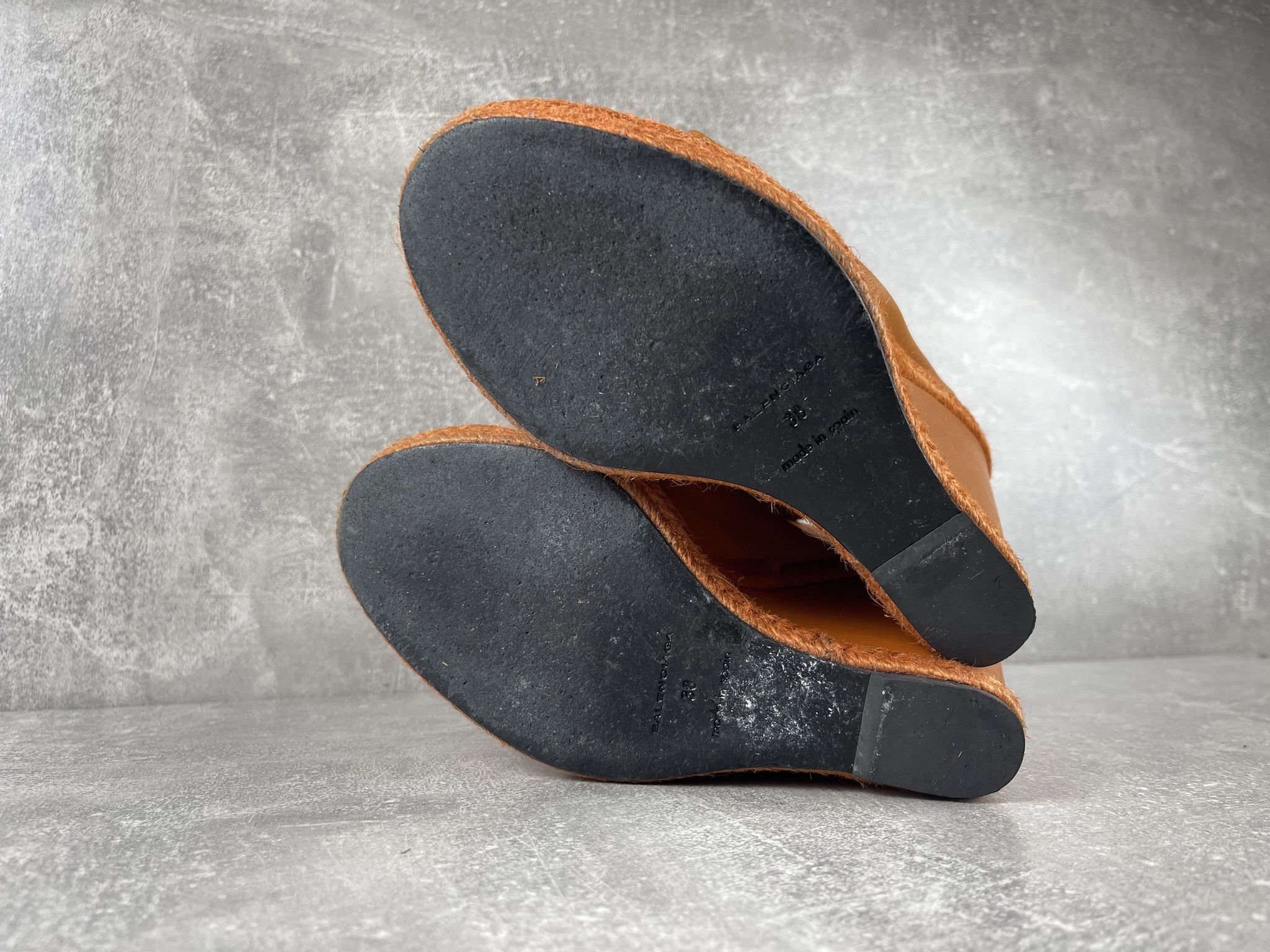 Balenciaga Balenciaga Paris orange leather slingback wedge heels shoe Size US 8 / IT 38 - 6 Thumbnail