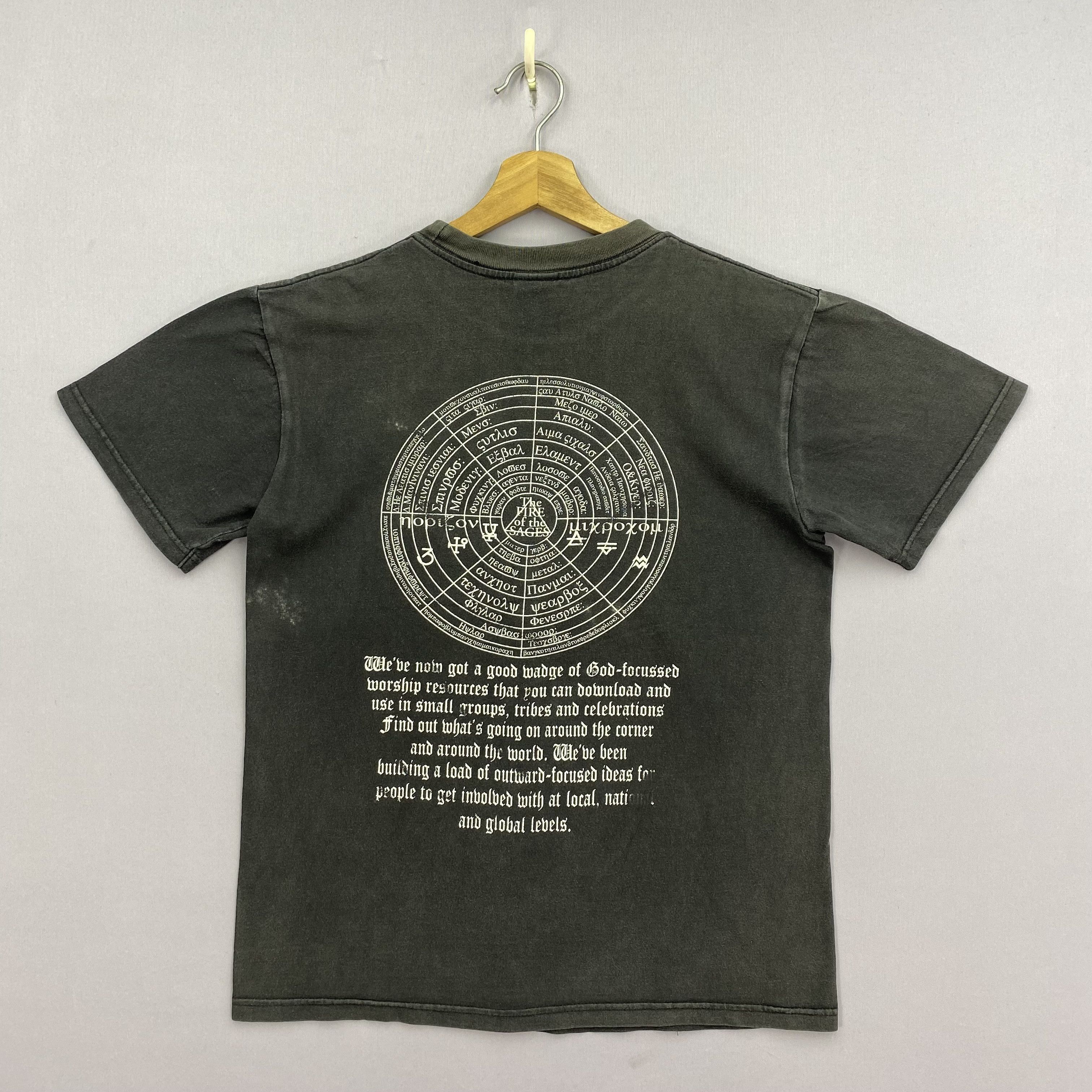 Japanese Brand Vintage 90s The Fire of the Sages T-Shirt Dragon Tee Size US S / EU 44-46 / 1 - 2 Thumbnail