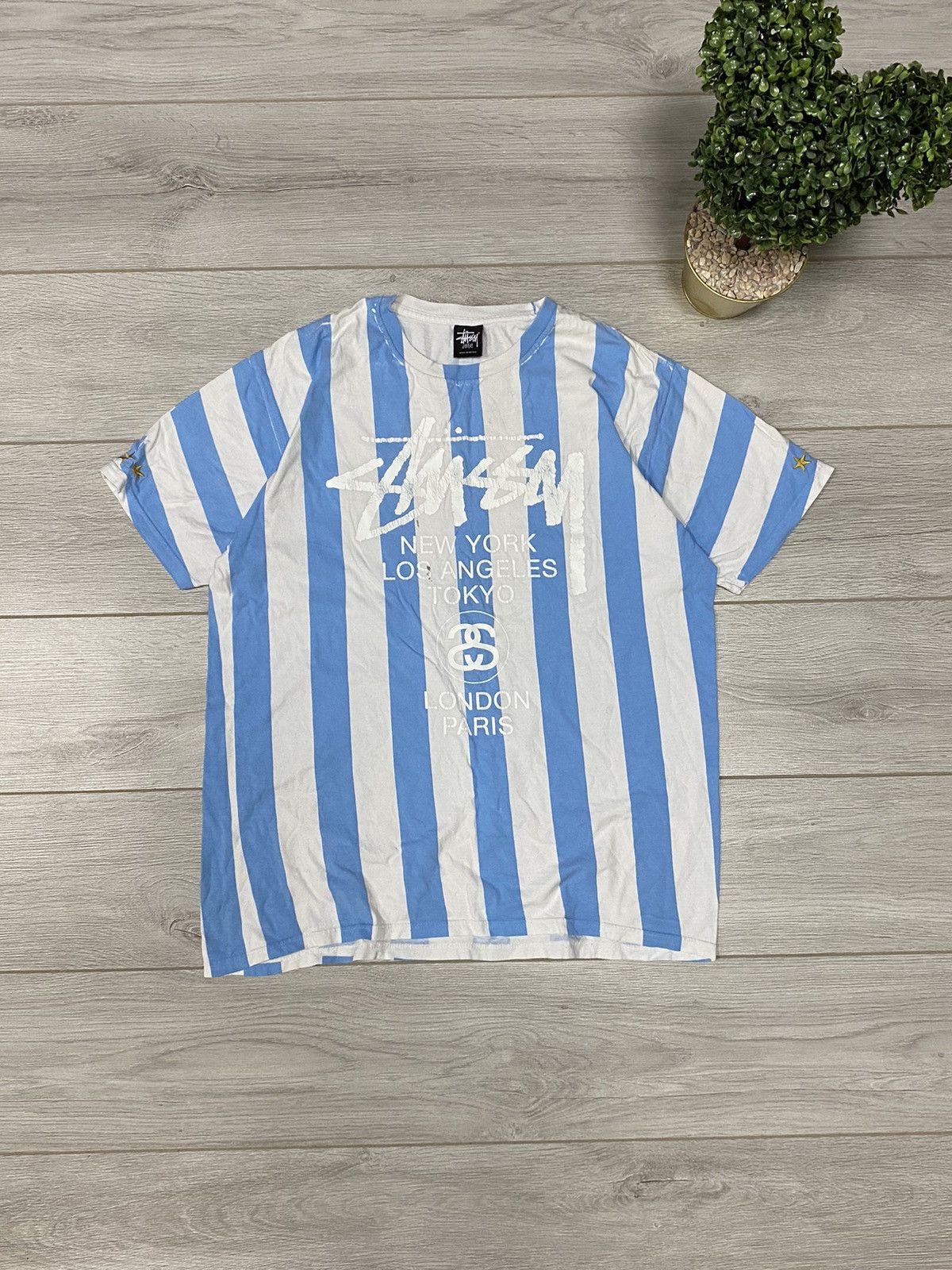 Stussy Stussy stripped RARE big logo vintage t-shirt Size US L / EU 52-54 / 3 - 1 Thumbnail