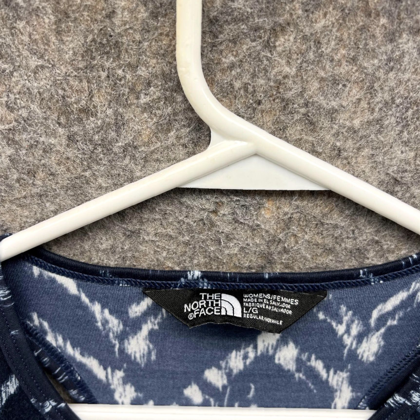 The North Face VINTAGE The North Face Dress Women Large Blue Sleeveless A-Line Casual Polyester Long Geometric Pattern Blue Womens L Size L / US 10 / IT 46 - 4 Thumbnail