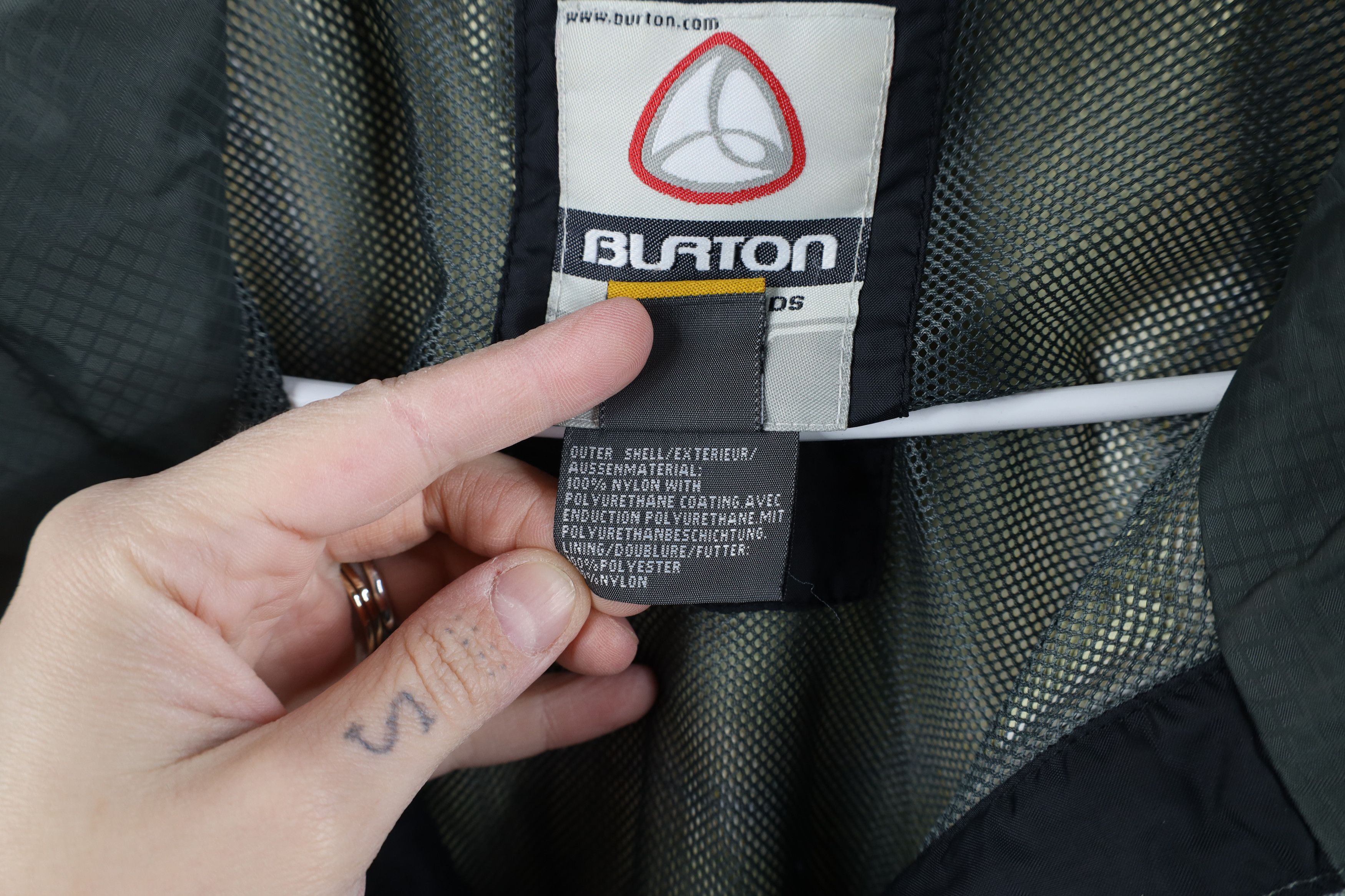 Burton × Vintage Vintage Burton Snowboards AK Snowboard Ski Jacket Gray Size M / US 6-8 / IT 42-44 - 10 Thumbnail