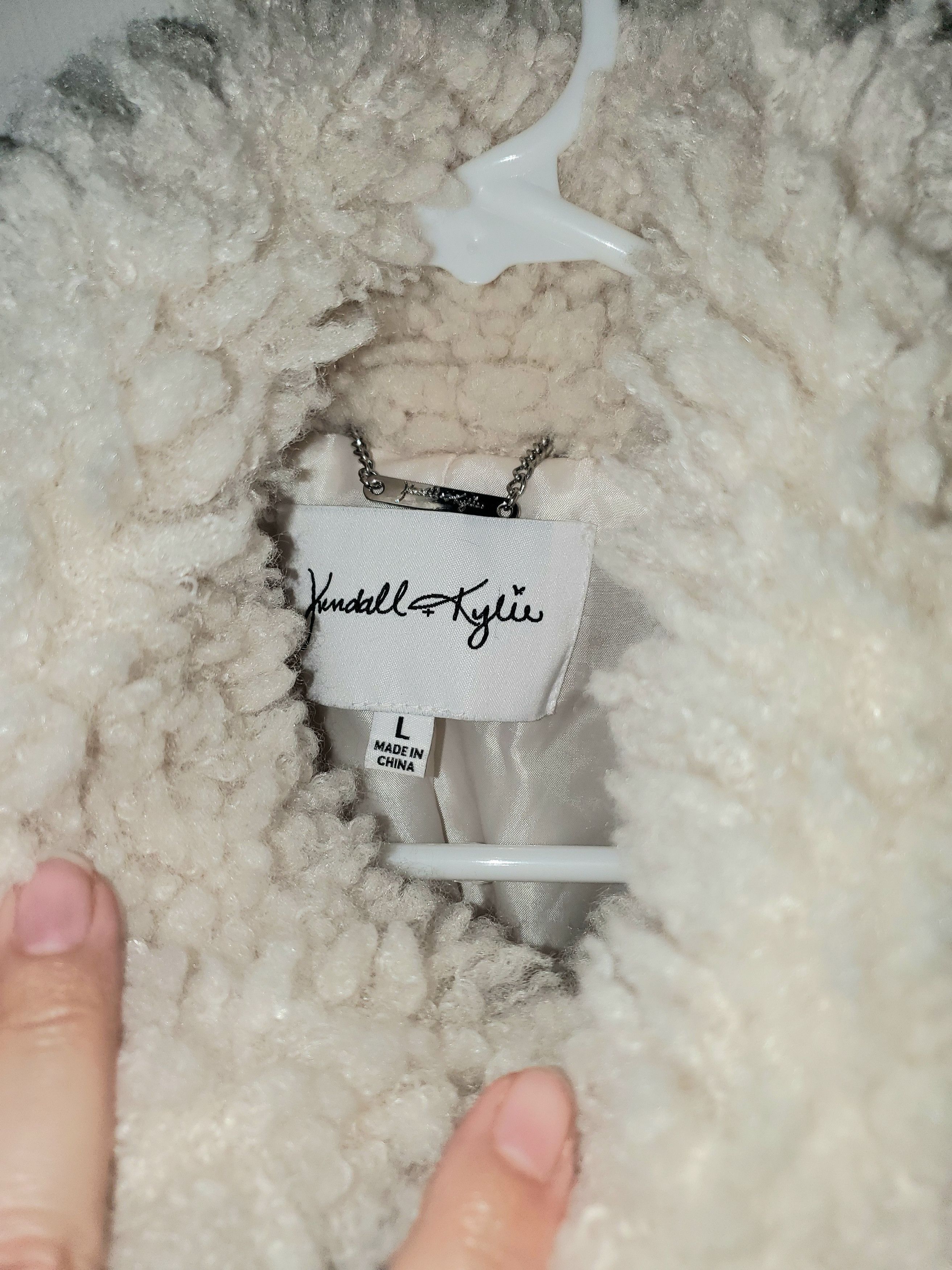 Kendall And Kylie Kendall & Kylie Y2K cream colored zip up sherpa teddy coat Size L / US 10 / IT 46 - 6 Thumbnail