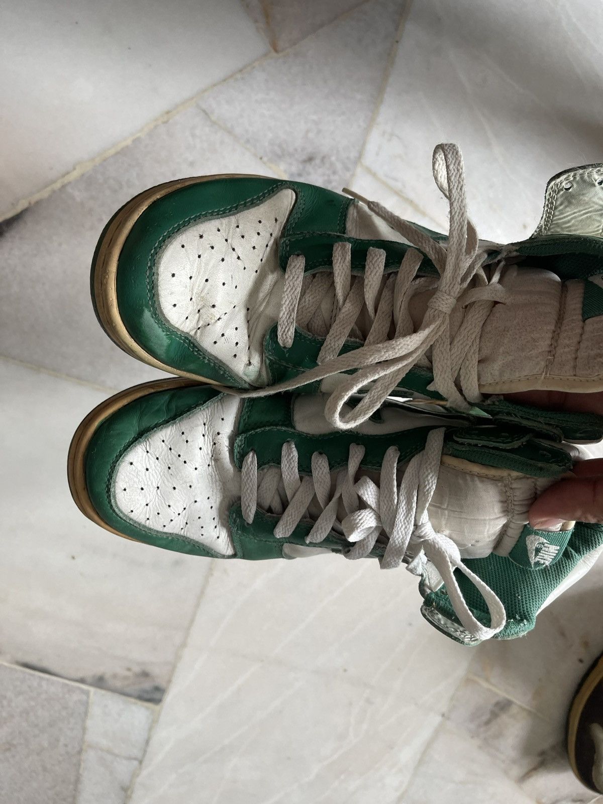 Nike Nike Dunk Celtic Green Size US 9 / EU 42 - 13 Thumbnail