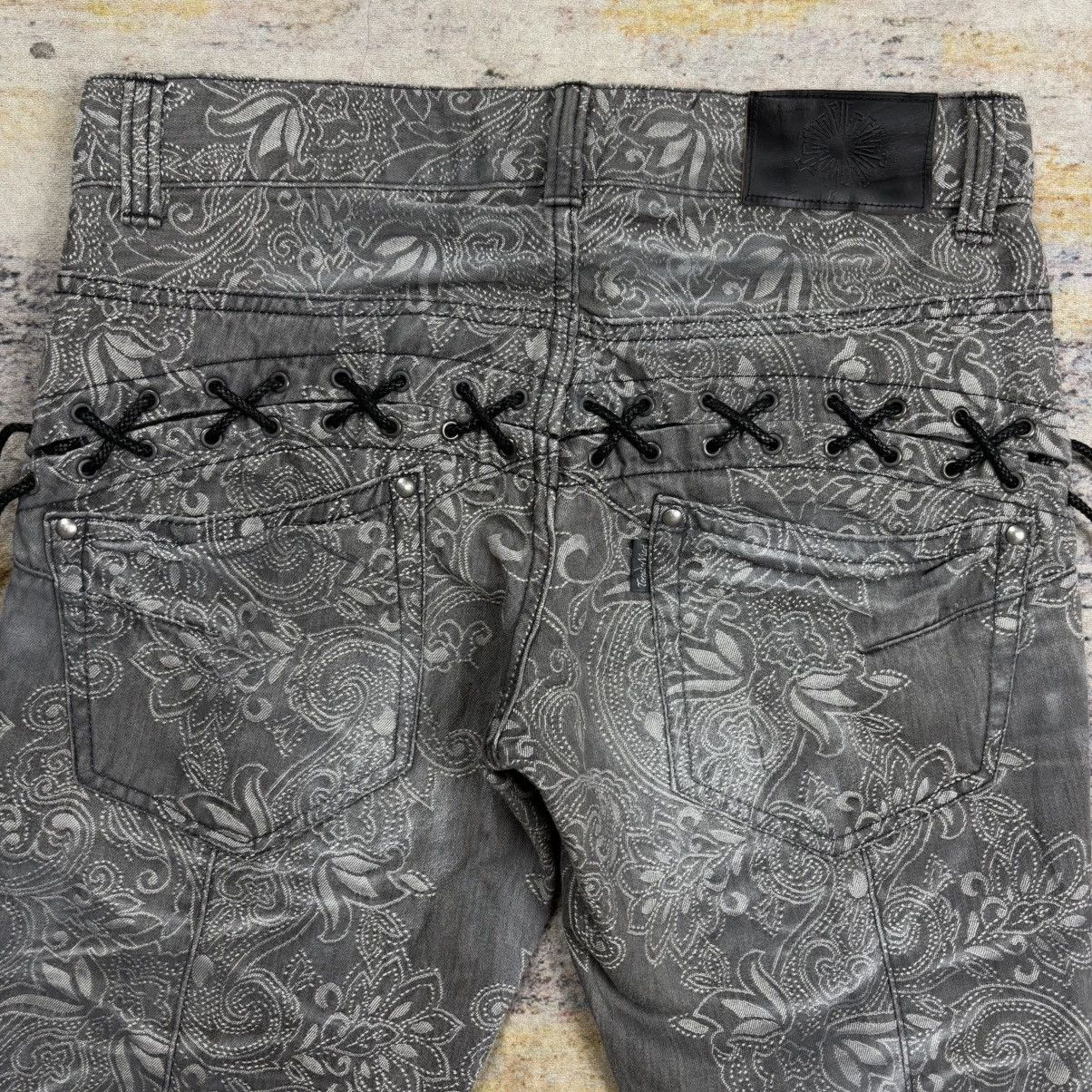 Tornado Mart Tornado mart clawmarks paisley lace short pants Size US 31 - 5 Thumbnail