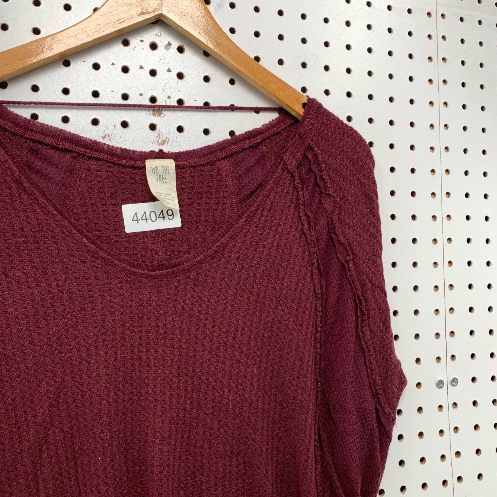 Free People Free People Rib Trim Thermal Top Women Small Burgundy Casual V-Neck Long Sleeve Red Size S / US 4 / IT 40 - 7 Thumbnail