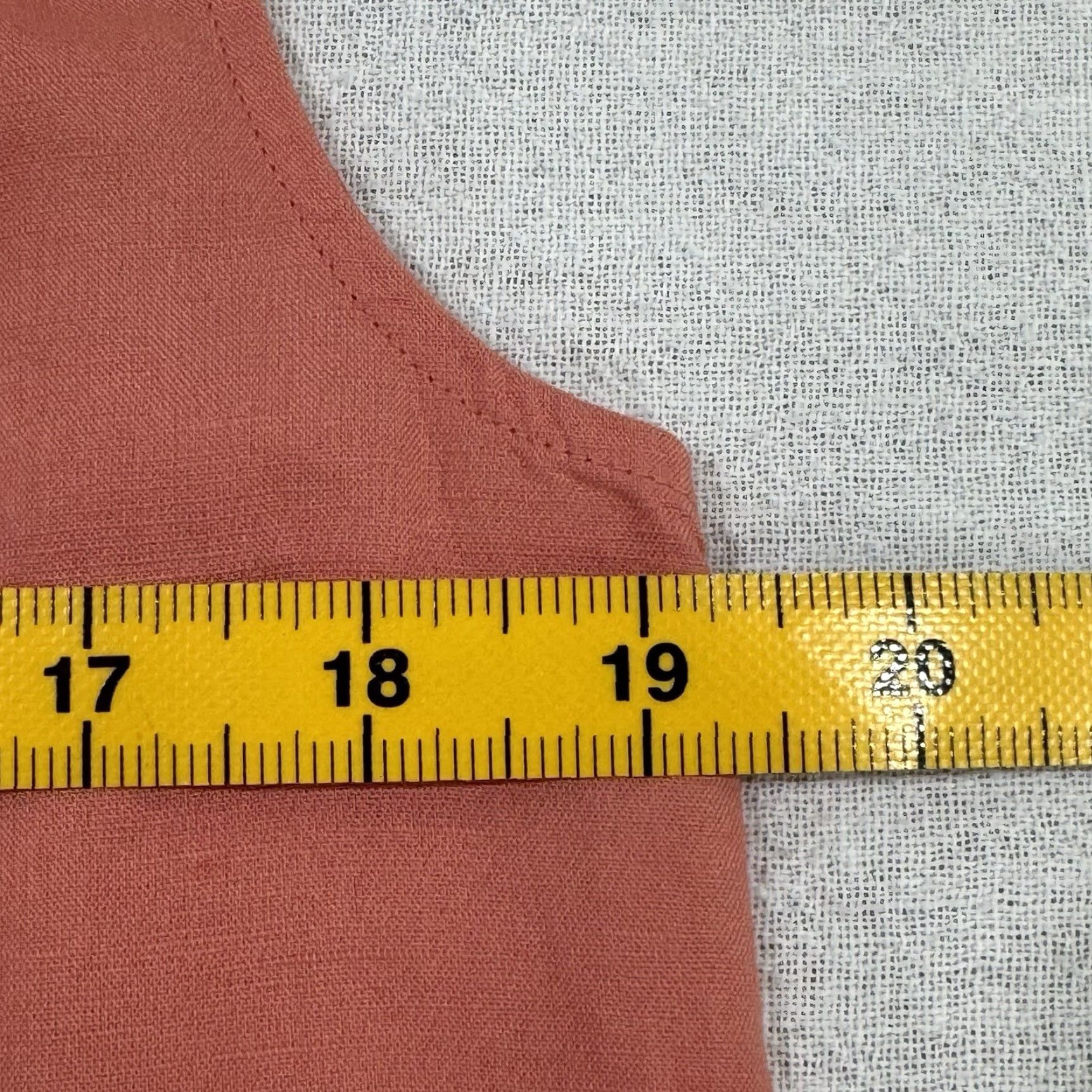 Uniqlo Uniqlo Blouse Shirt Womens Sleeveless Round Neck Button Relaxed Fit Peach Red Linen Cotton Viscose M Regular Size M / US 6-8 / IT 42-44 - 5 Thumbnail
