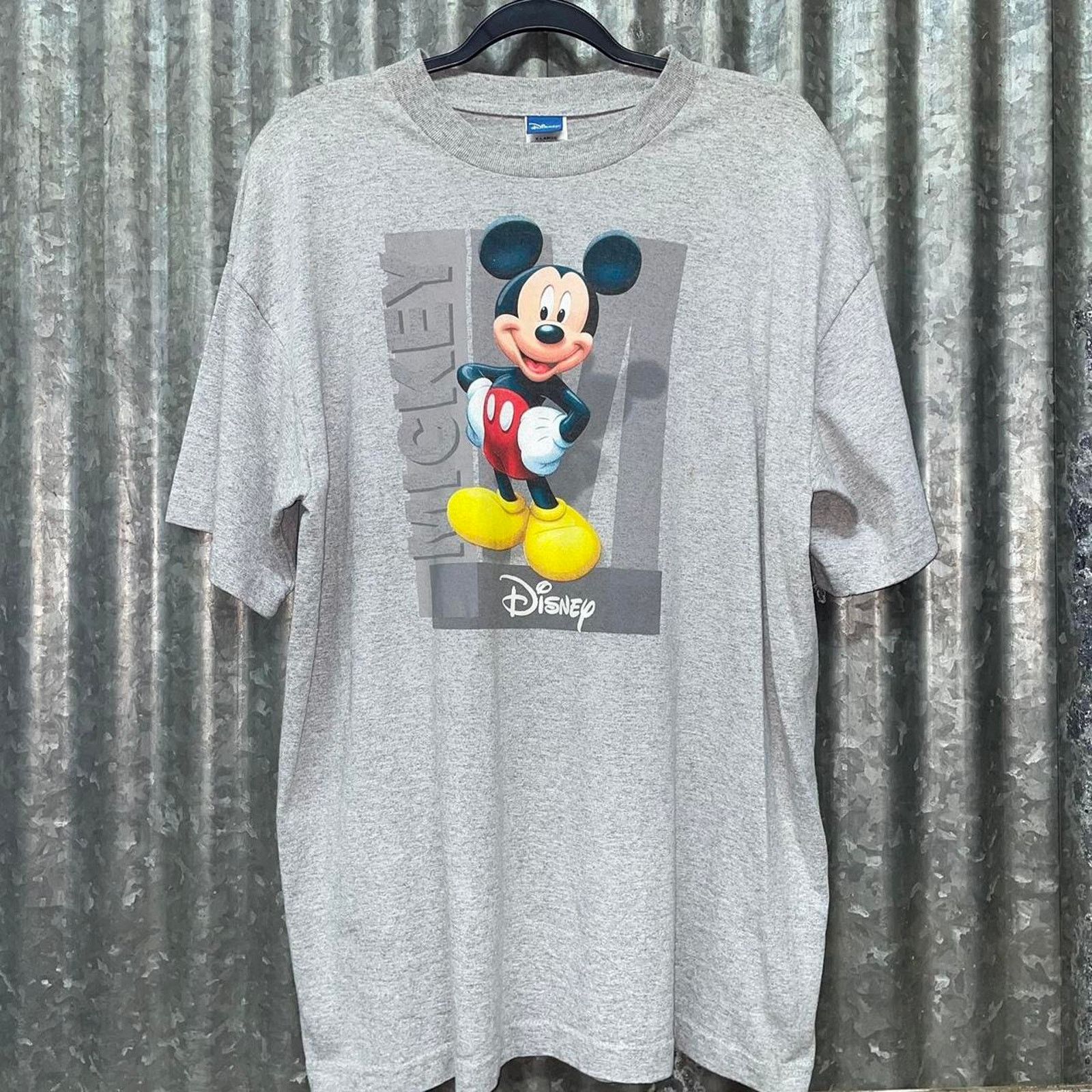 Disney Vintage y2k disneyland mickey mouse t-shirt Size US XL / EU 56 / 4 - 1 Thumbnail