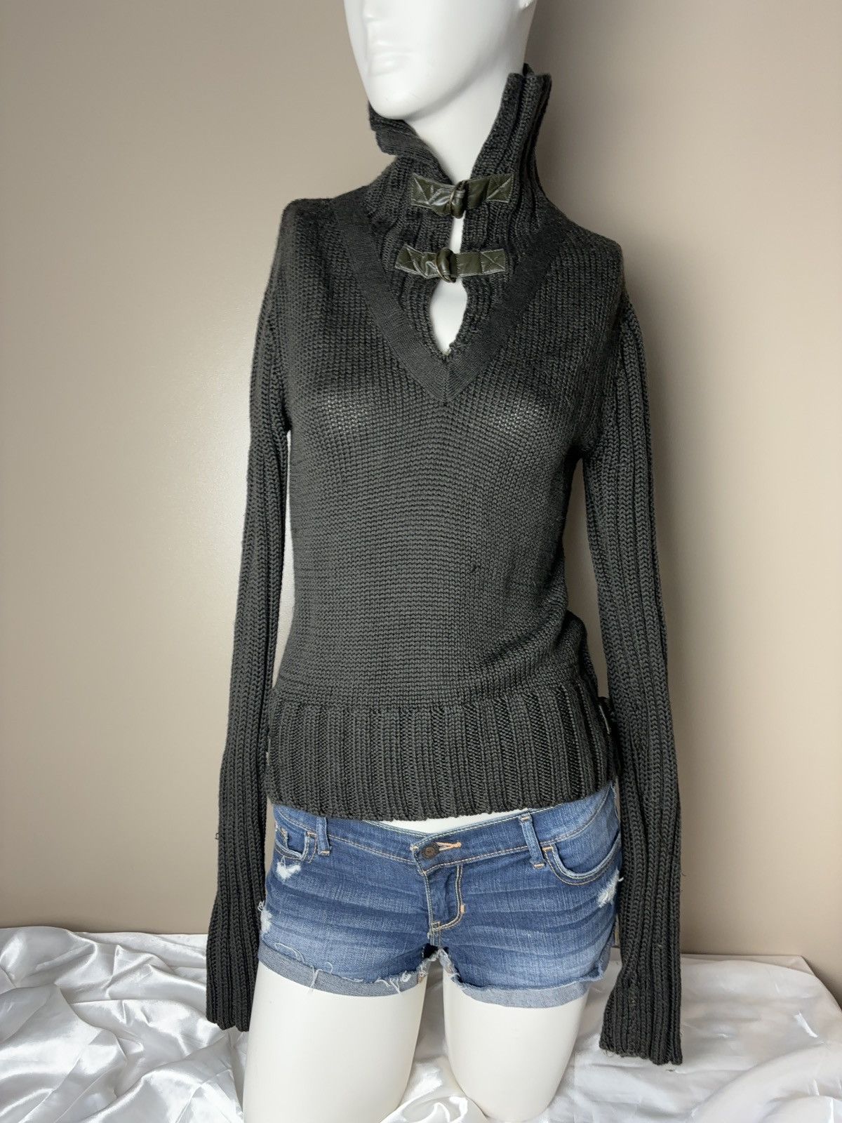 Vintage Avant garde belted vintage knit wool sweater Size M / US 6-8 / IT 42-44 - 1 Thumbnail