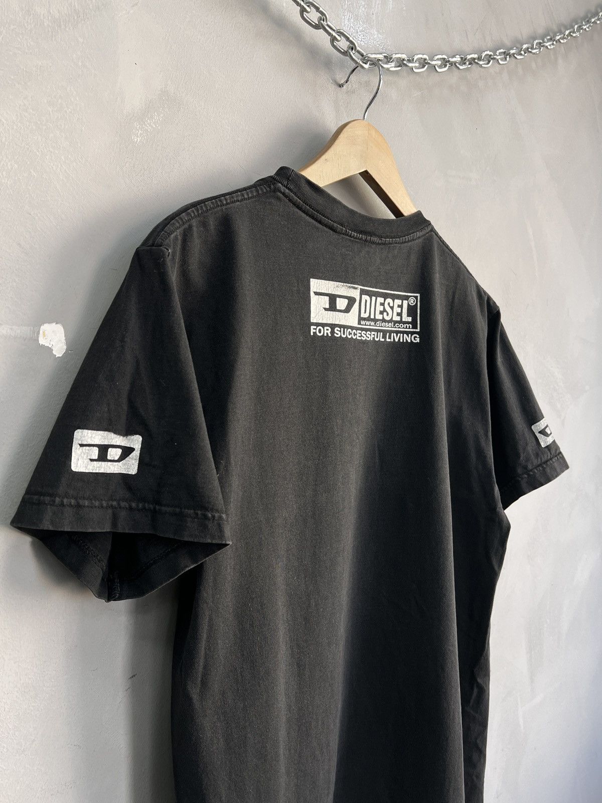 Diesel Diesel Black Logo T-Shirt Vintage Streetwear Size US L / EU 52-54 / 3 - 8 Thumbnail