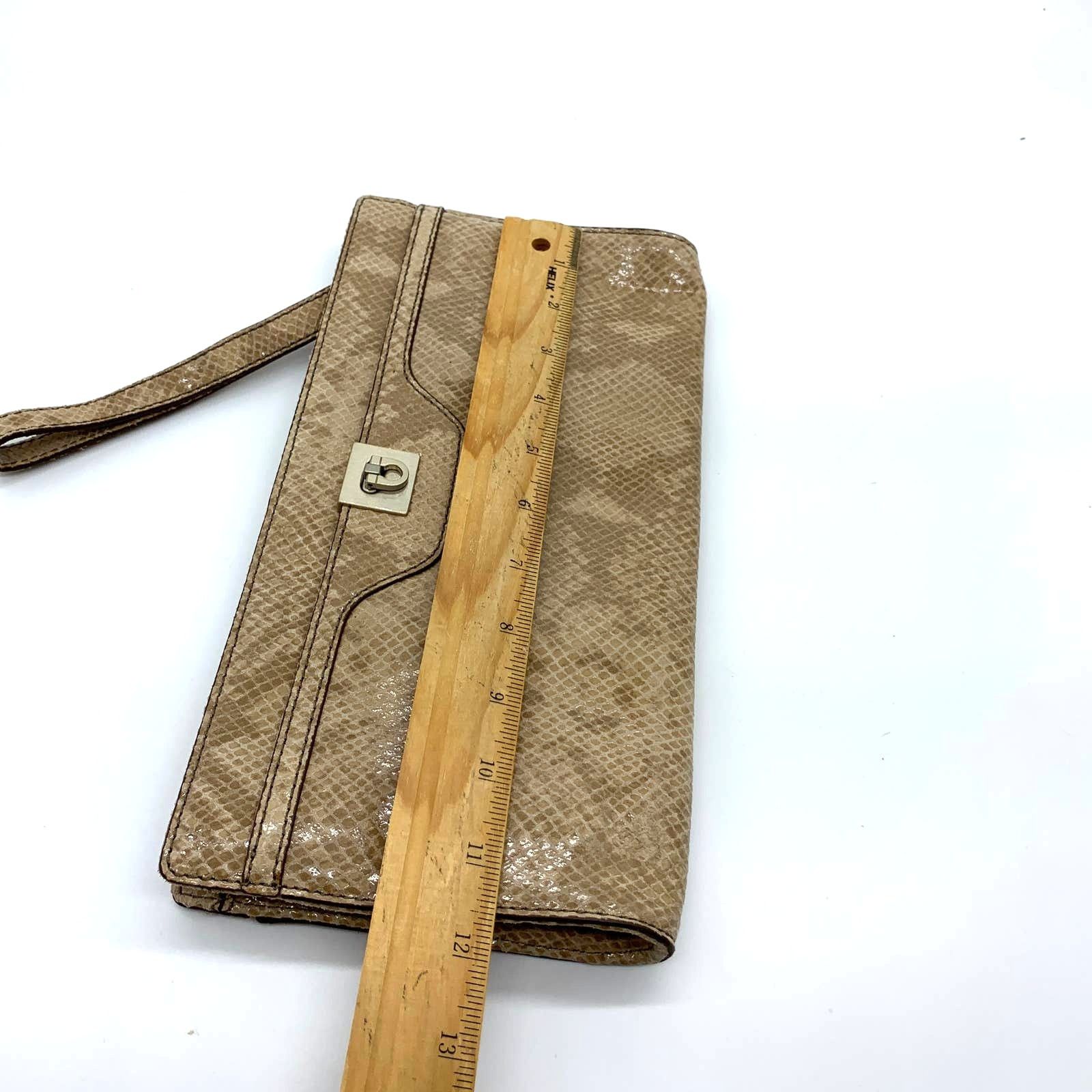 Banana Republic Banana Republic Snakr Skin Print Clutch Womens Small Bag Size ONE SIZE - 3 Thumbnail