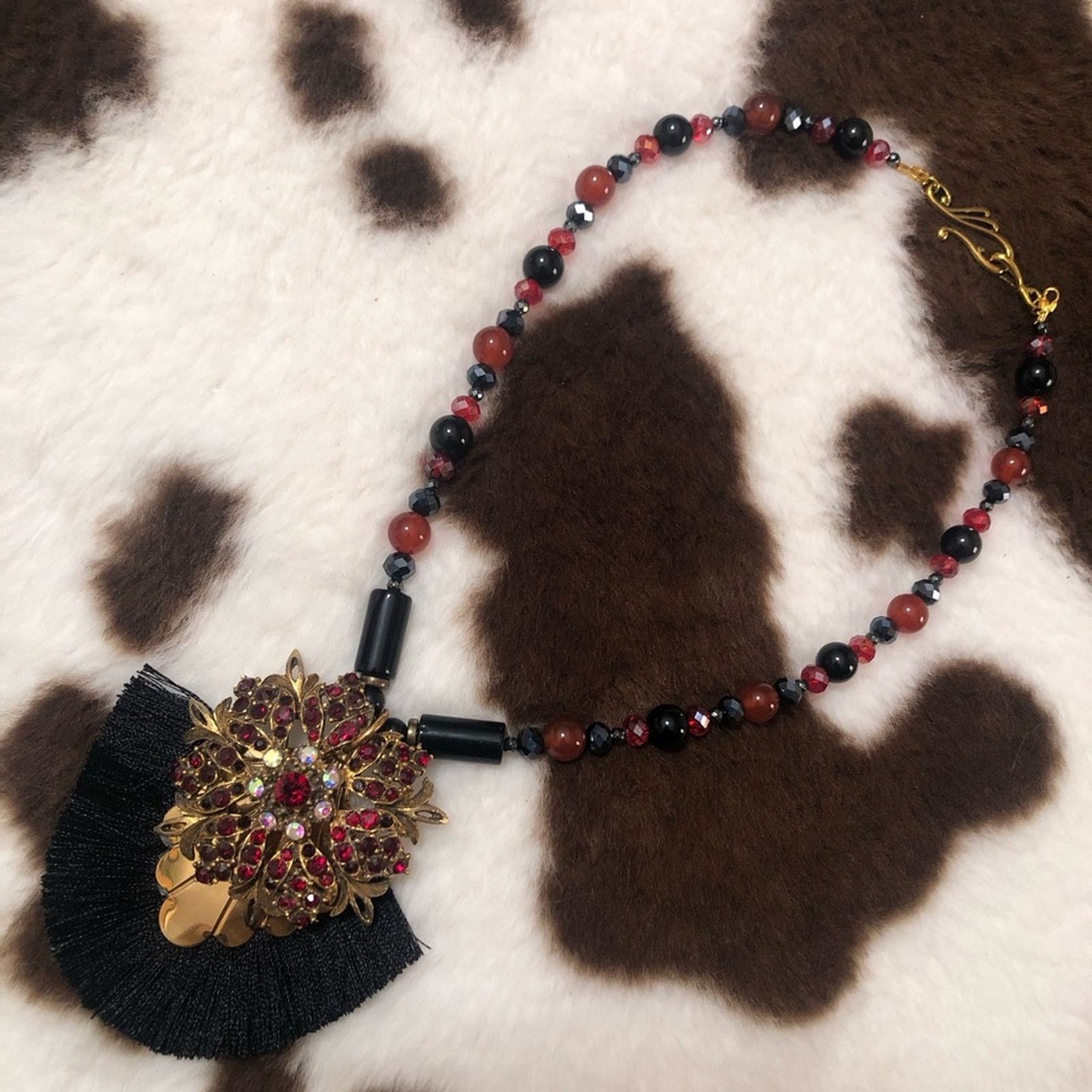 Handmade Handcrafted repurpose Florenza black onyx carnelian necklace Size ONE SIZE - 6 Thumbnail