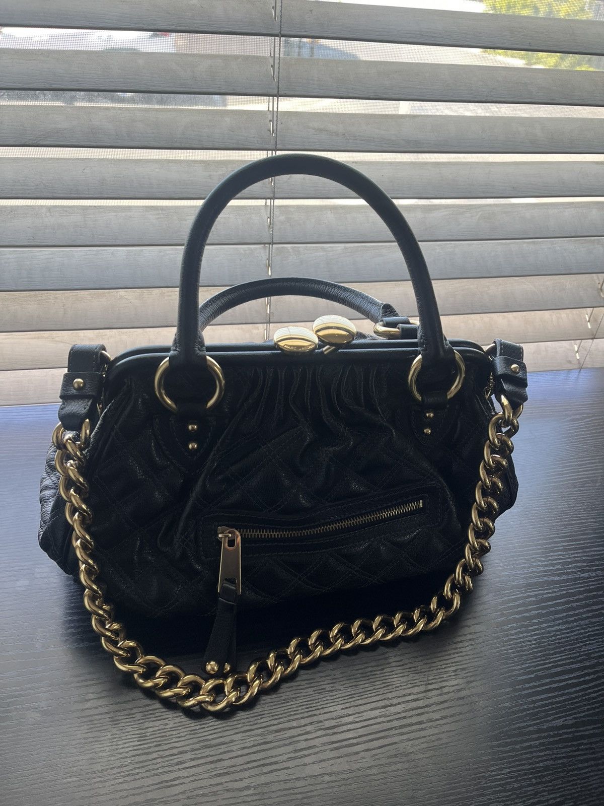 Marc by Marc Jacobs Marc Jacob Quilted Leather Stam Bag in Black Size ONE SIZE - 2 Thumbnail