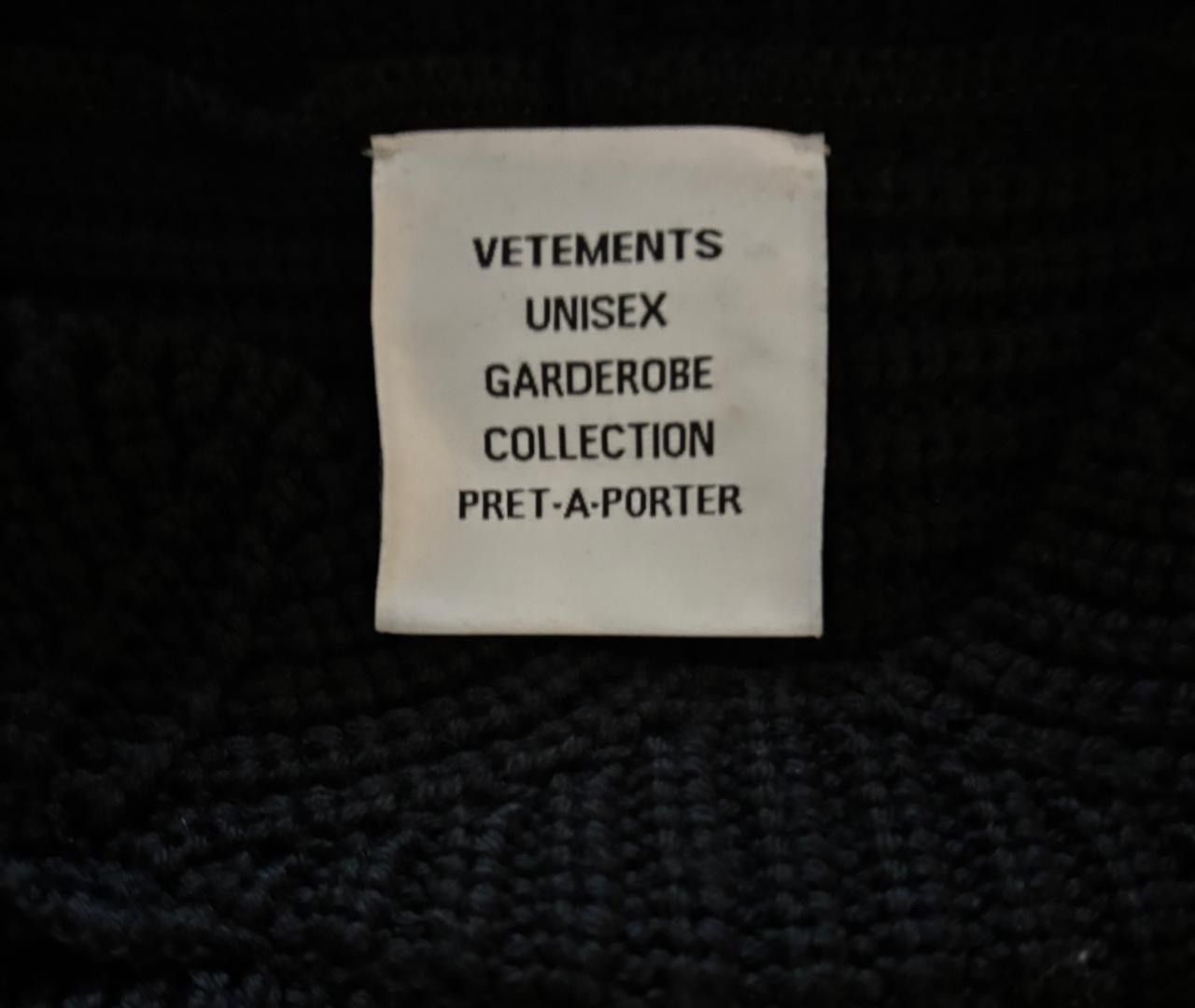 Vetements Vetements Balaclava Sweater Size US M / EU 48-50 / 2 - 5 Thumbnail
