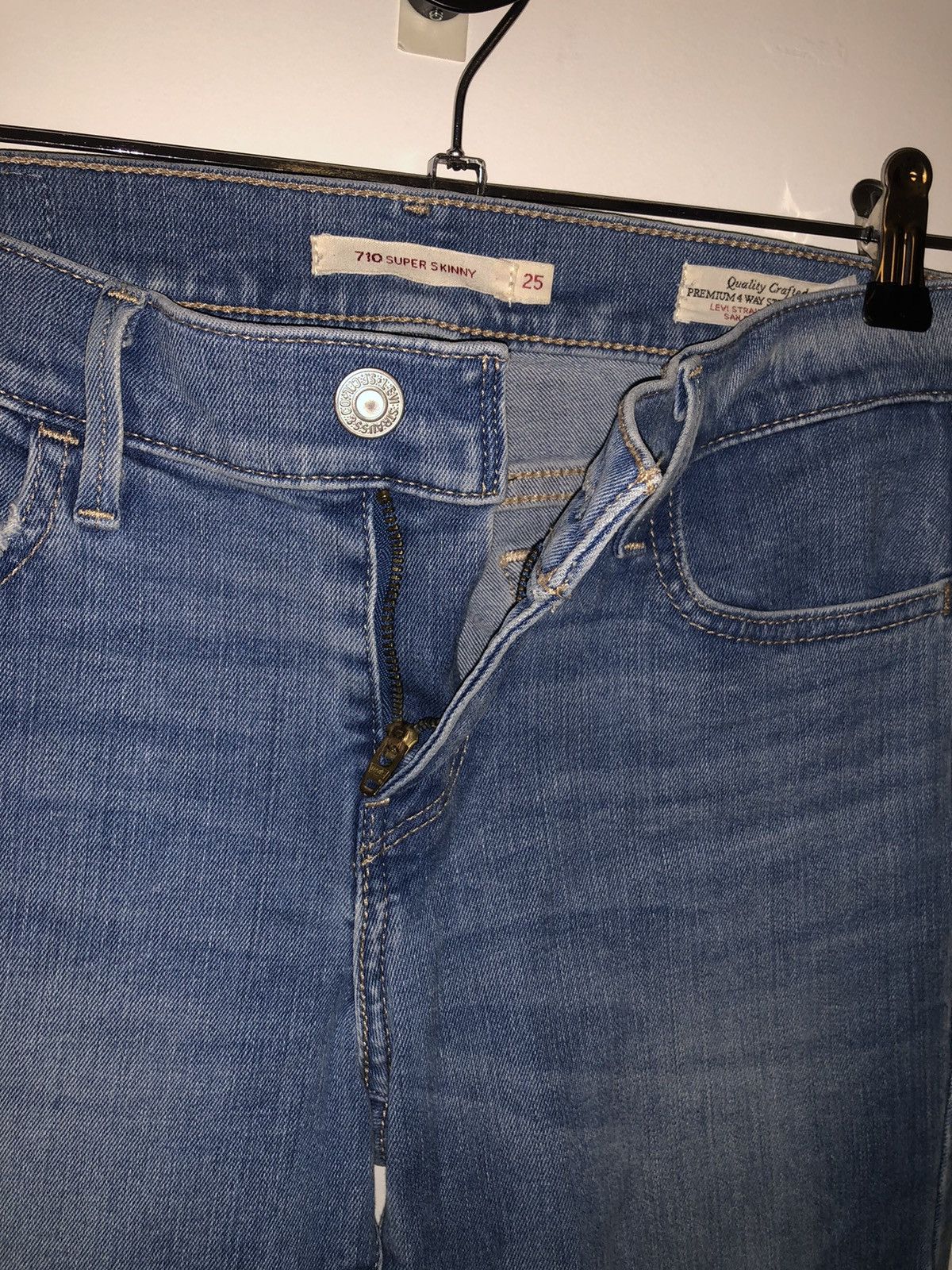 Levi's Levi’s Super Skinny Jeans Size 25" / US 0 / IT 36 - 3 Thumbnail