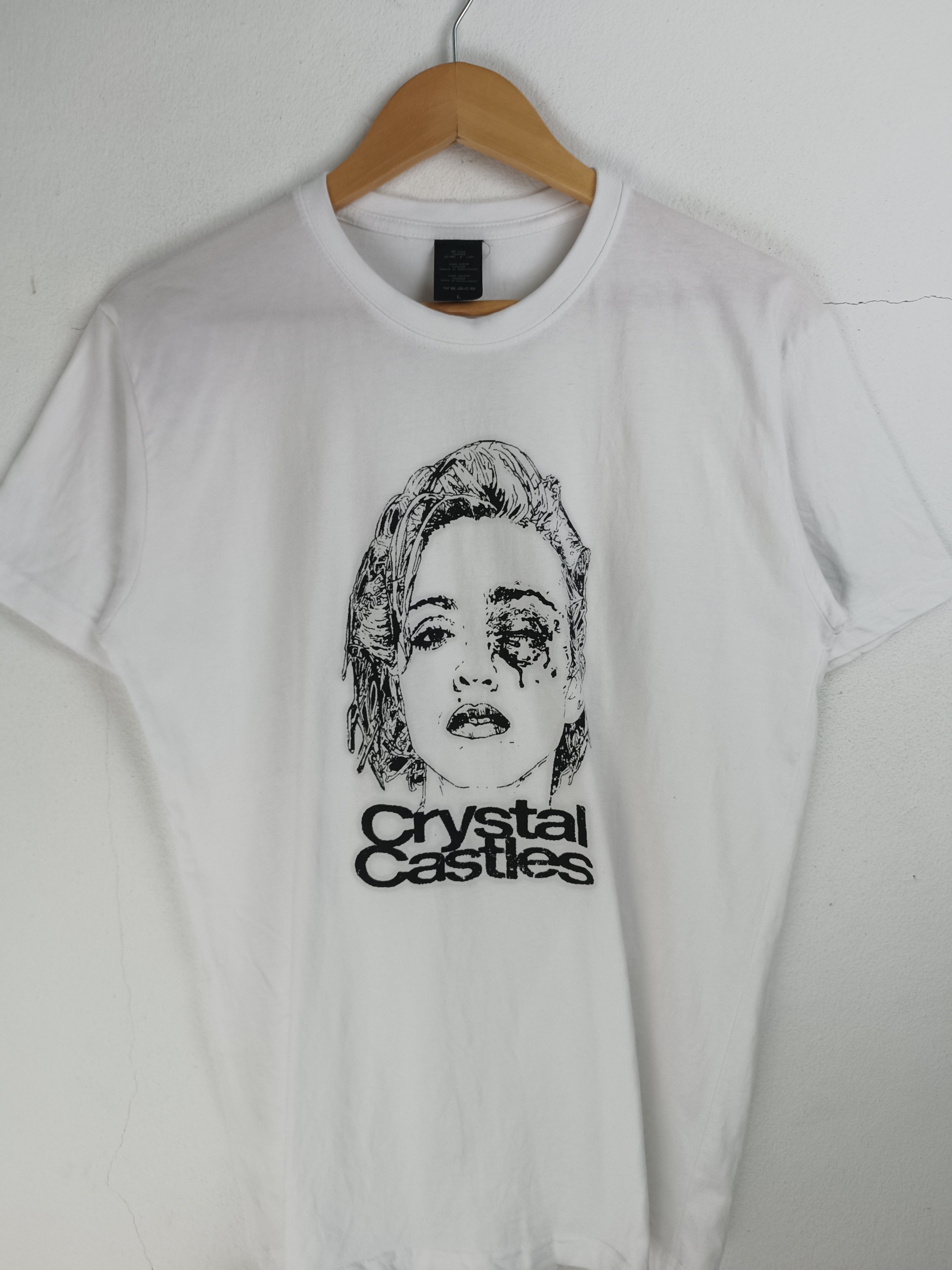 Band Tees VINTAGE CRYSTAL CASTLES MADONNA TEE ALICE ELECTRO PUNK Size US L / EU 52-54 / 3 - 3 Thumbnail