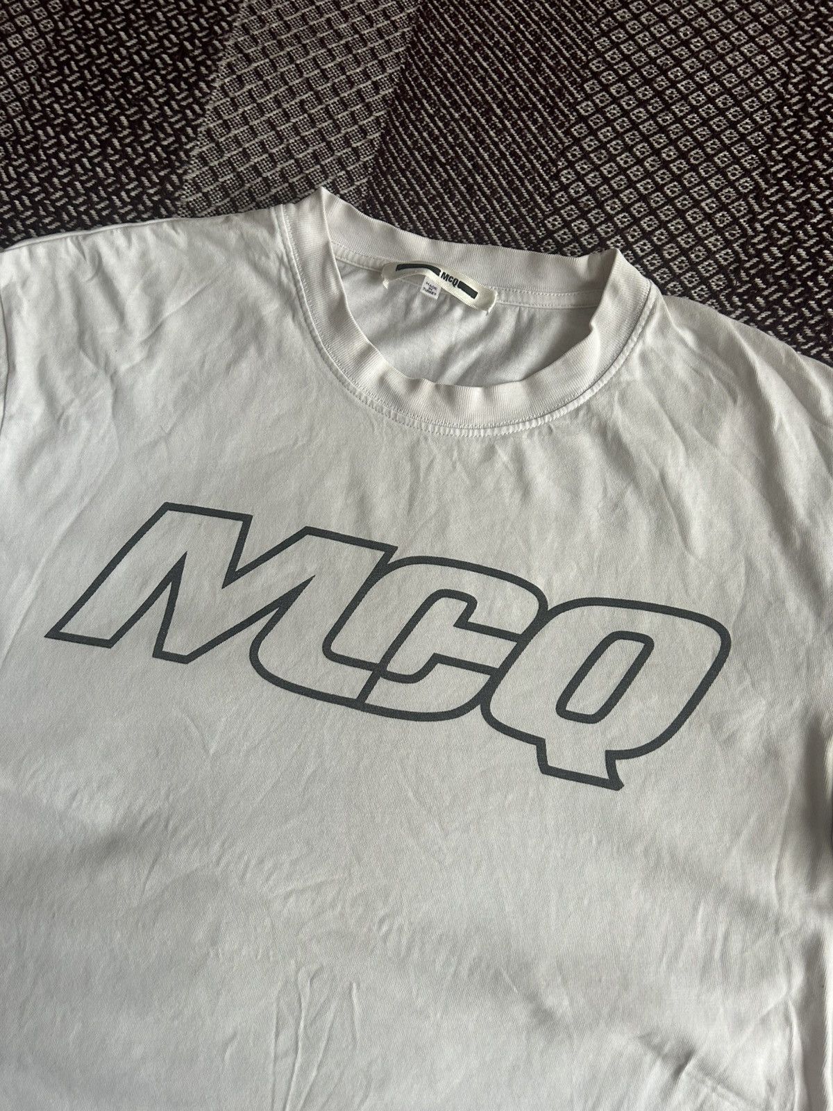 MCQ MCQ White Tee Mens Big Logo Size Medium Streetwear Size US M / EU 48-50 / 2 - 3 Thumbnail