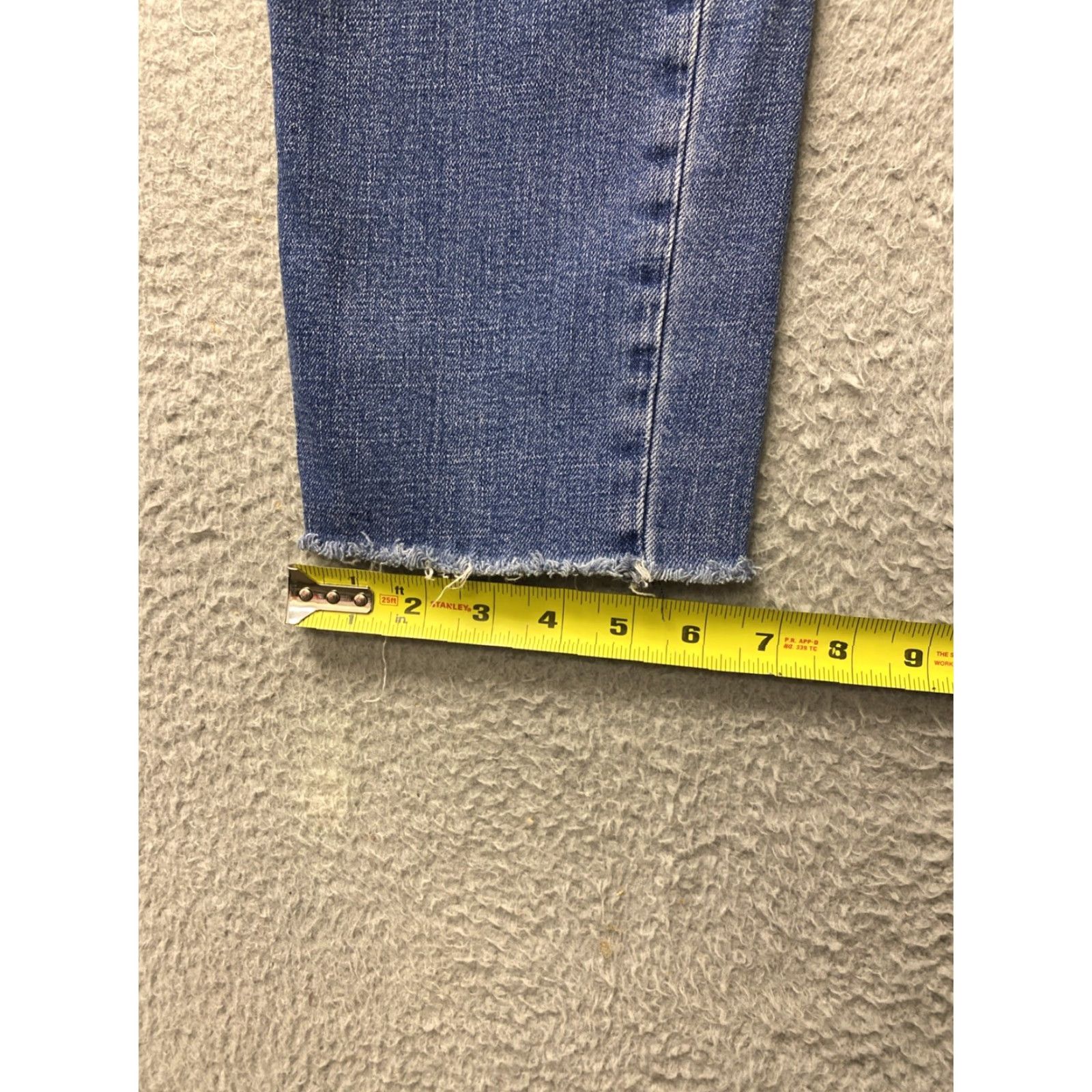 Gap VINTAGE Gap Jeans Women’s 32x30 Denim Blue Straight Leg 5-Pocket 100% Cotton Regular Rise Modern Casual Pants Mens Womens Boys Girls Size 24" / US 00 / IT 34 - 7 Thumbnail
