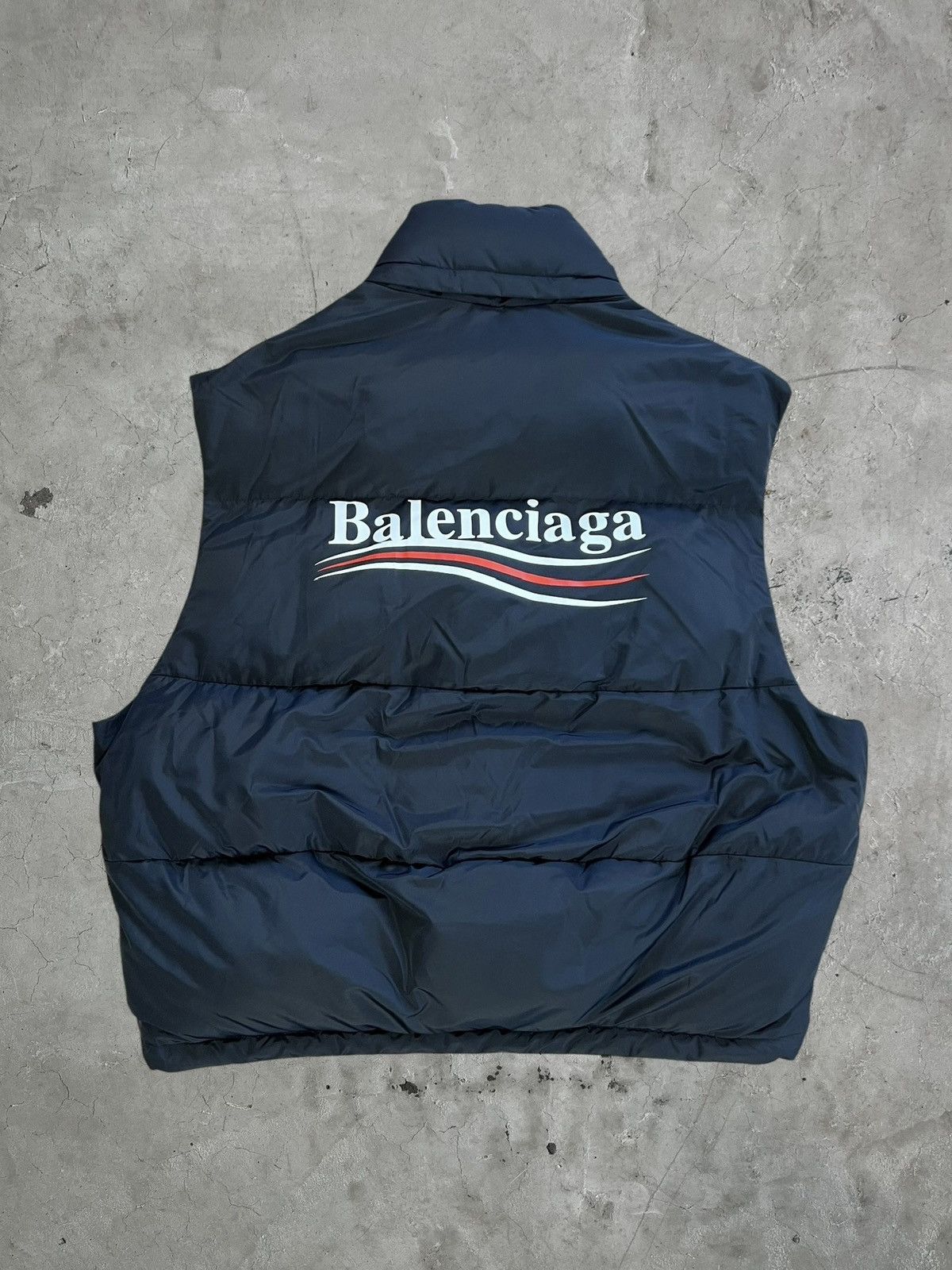 Balenciaga Balenciaga Campaign Logo Puffer Vest Size US L / EU 52-54 / 3 - 2 Thumbnail