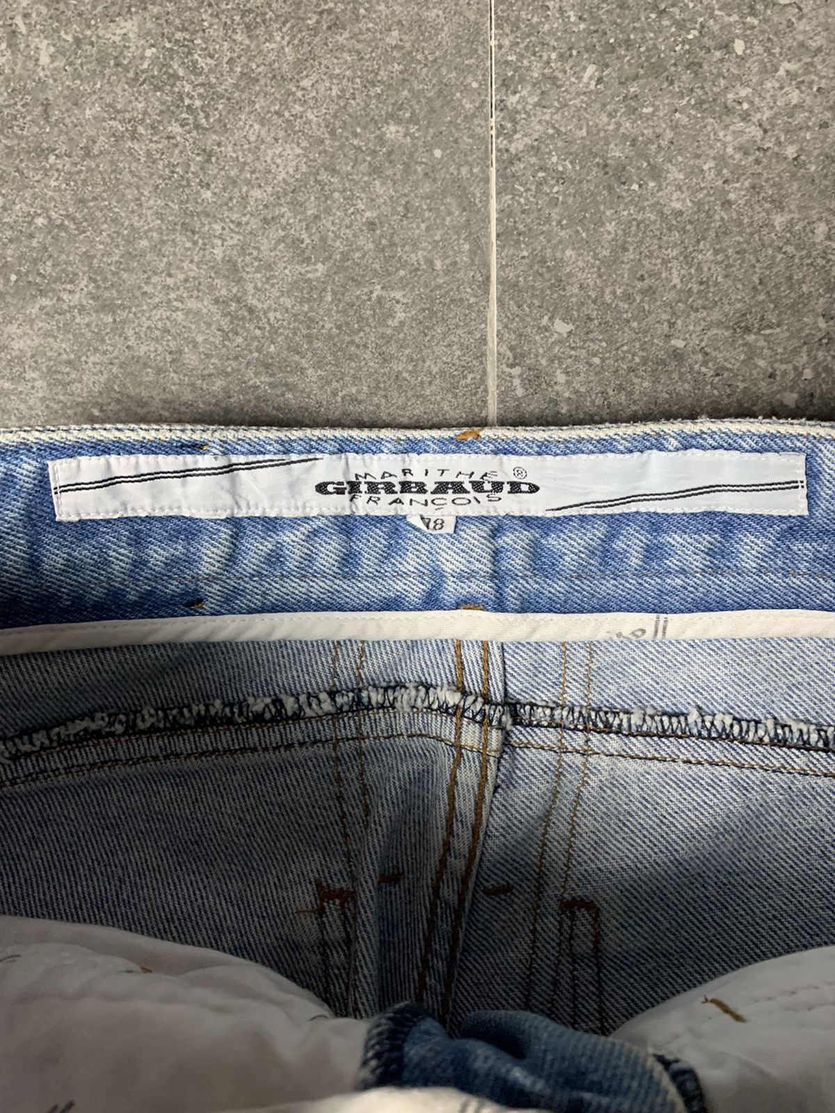 Marithe + Francois Girbaud 2000s Marithe Francois Girbaud Blue Jeans Size US 27 - 7 Thumbnail