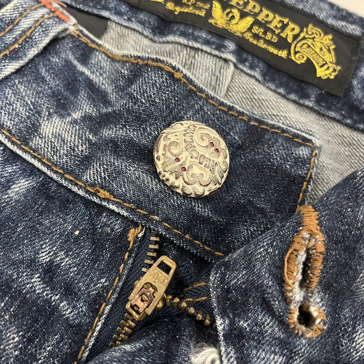 Hysteric Glamour FLARE JEANS RED PEPPER EMBROIDERY DENIM BOOT CUT PANTS Size 28" / US 6 / IT 42 - 13 Thumbnail
