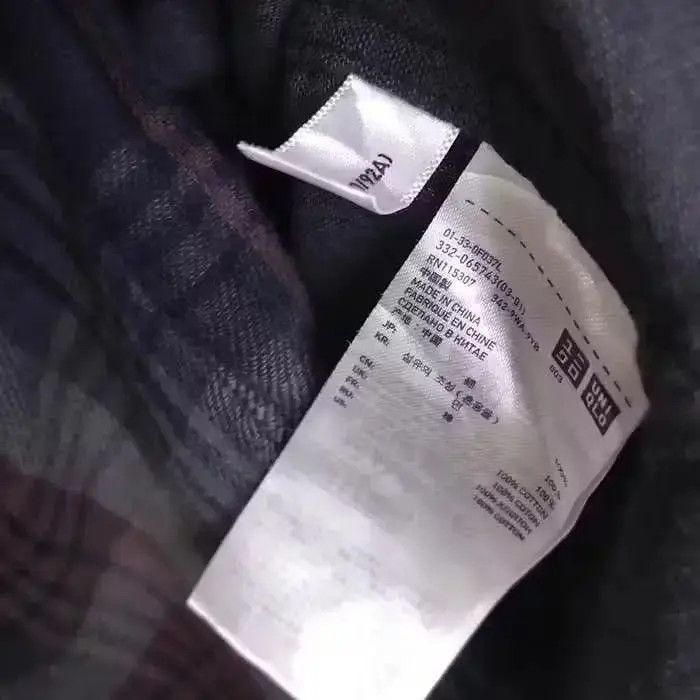 Flannel Japanese Brand Uniqlo Flannel Shirt Button Up Size US M / EU 48-50 / 2 - 5 Thumbnail