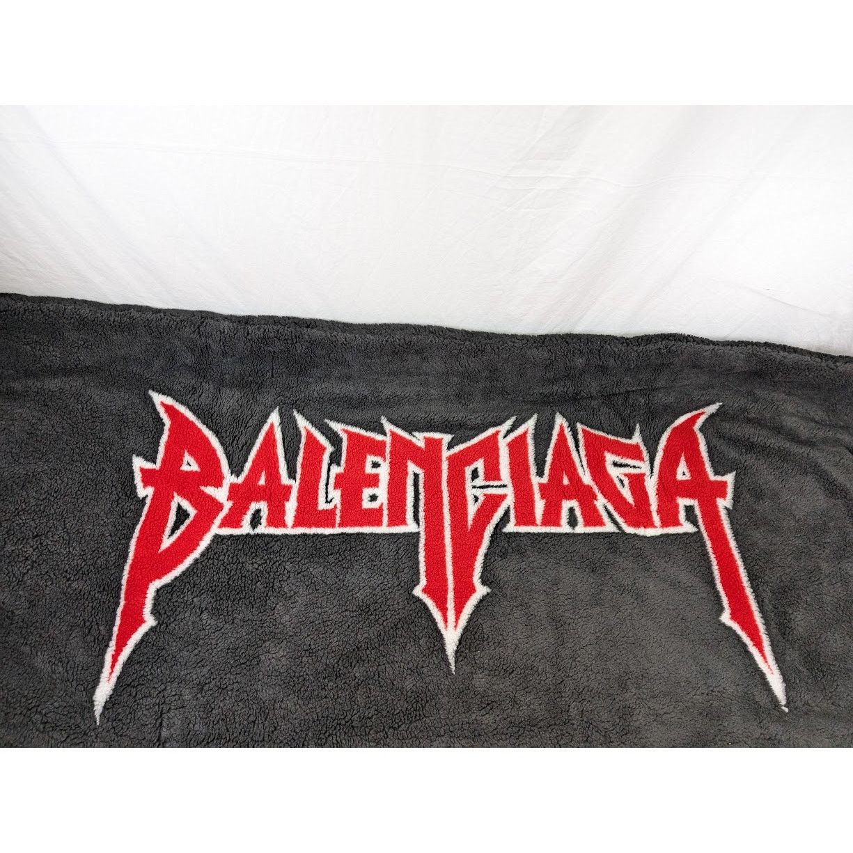 Balenciaga o1rshd1 Q:2 / Size: OS / Metal Soft Jacquard Fleece Scarf Size ONE SIZE - 2 Thumbnail