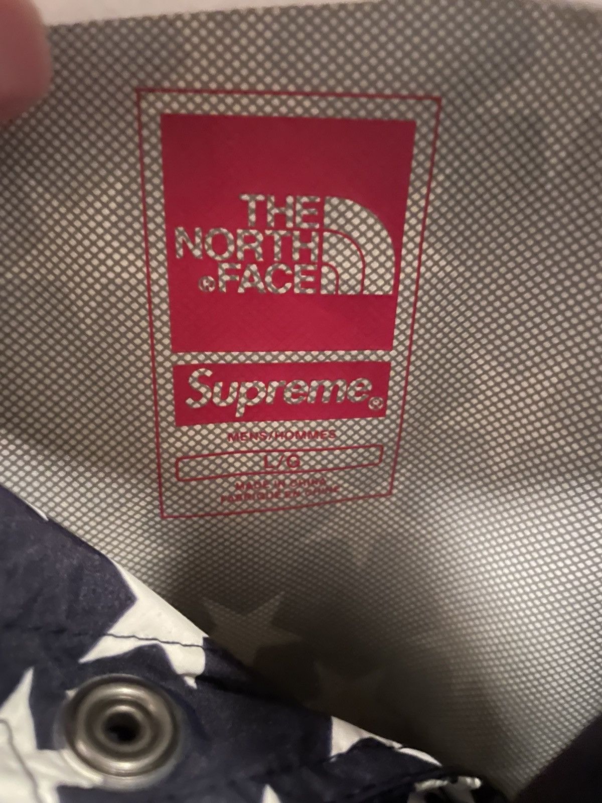 Supreme × The North Face Supreme x The North Face Stars Jacket Size US L / EU 52-54 / 3 - 3 Thumbnail