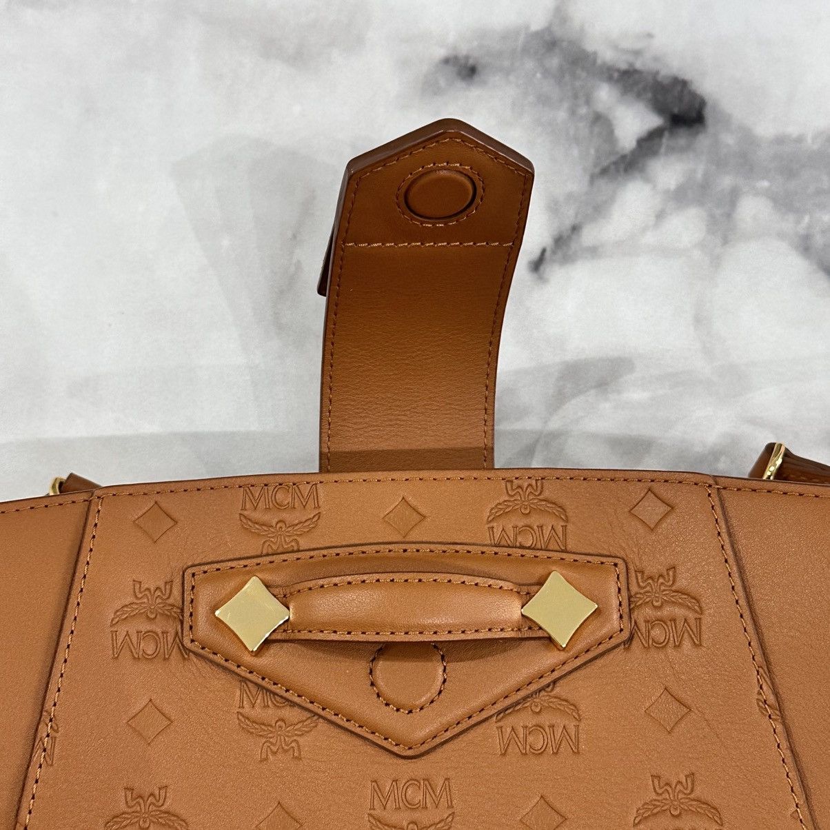 MCM NEW MCM COGNAC MONOGRAM CROSSBODY/SHOULDER BAG Size ONE SIZE - 7 Thumbnail