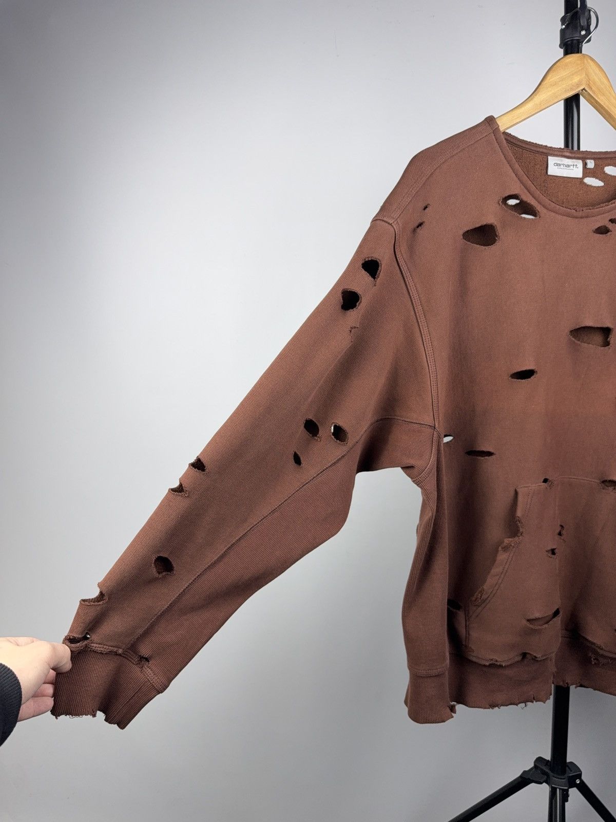 Carhartt 00s Y2K Carhartt WIP Distressed Brown Destroyed Sweatshirt L Size US L / EU 52-54 / 3 - 6 Thumbnail