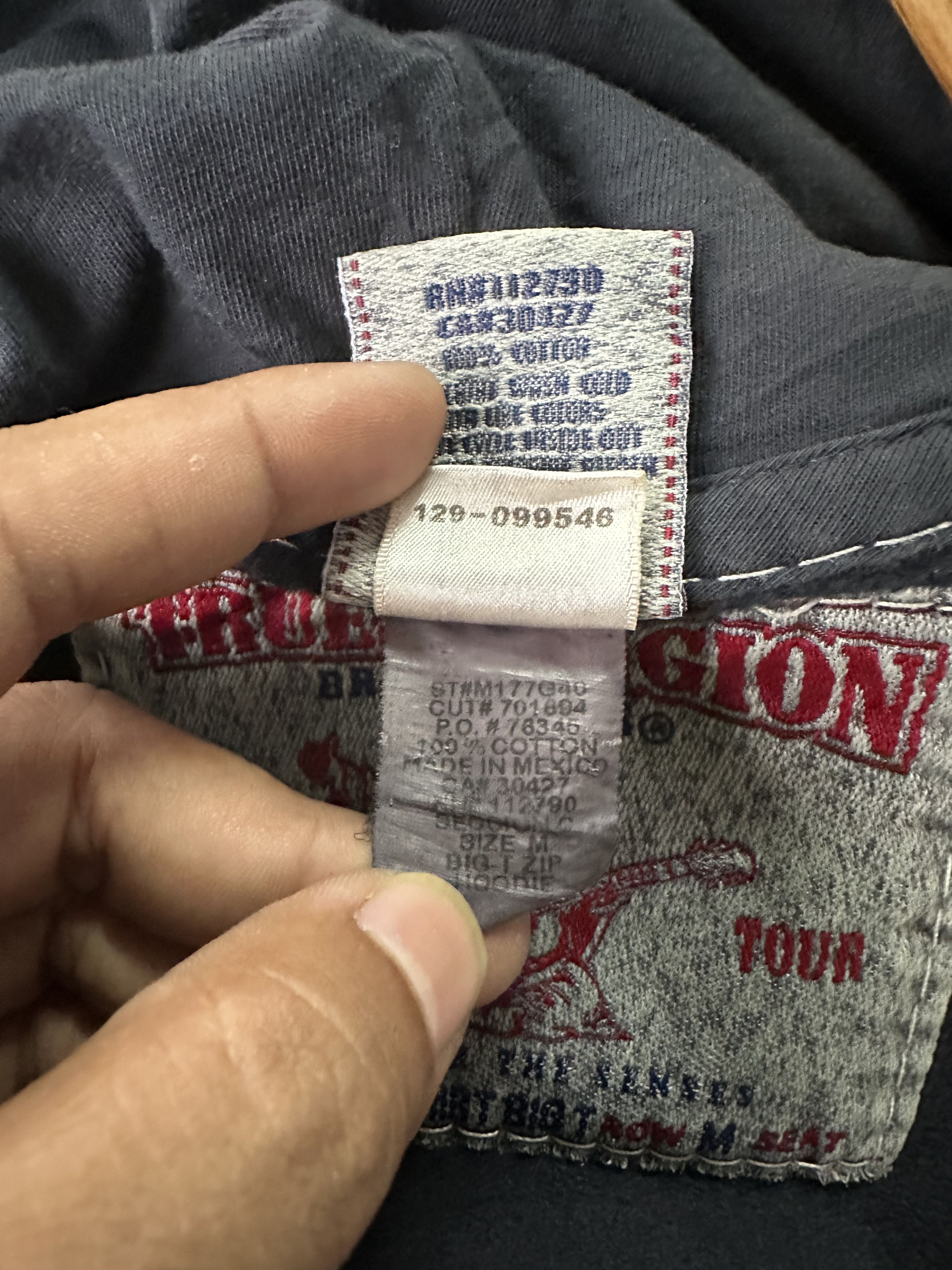 True Religion Vtg Distressed True Religion Ride Or Die L.A Big T Hoodie Size US M / EU 48-50 / 2 - 13 Thumbnail