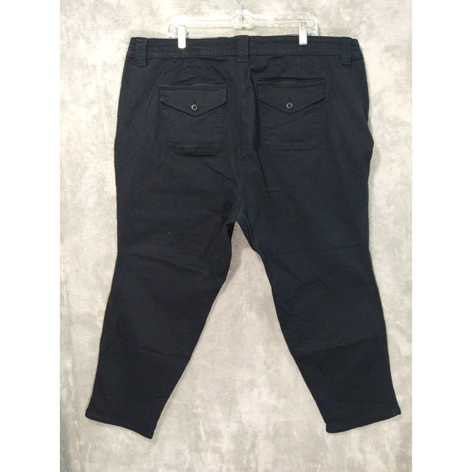 Torrid Torrid Pants Womens 26 Black Crop Twill Skinny Mid Rise Stretch Crop, Inseam 26.5 in, Cotton Spandex, 26, Regular, Black Womens Pants Size 26" / US 2 / IT 38 - 2 Thumbnail